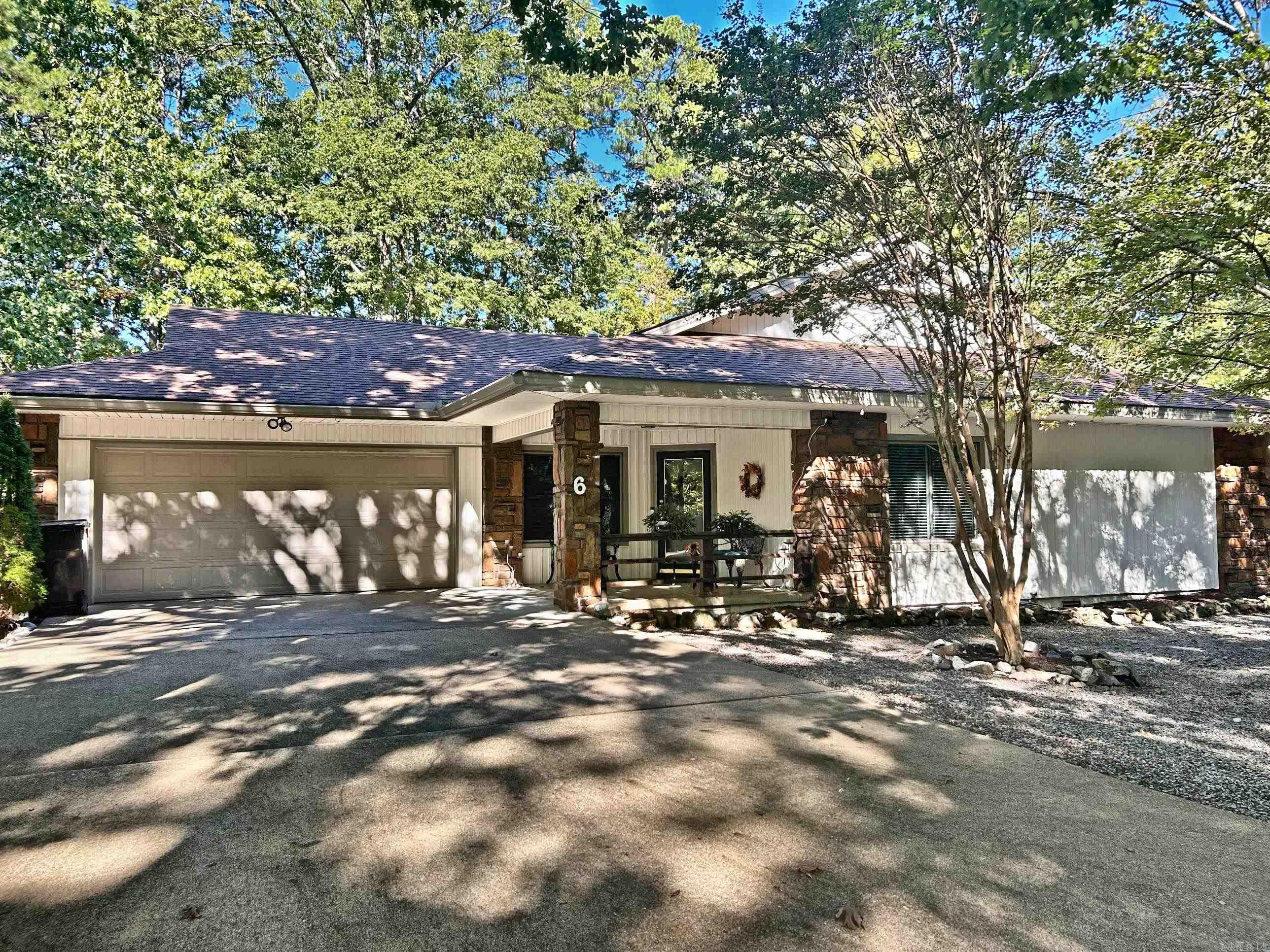 6 Nevada Lane