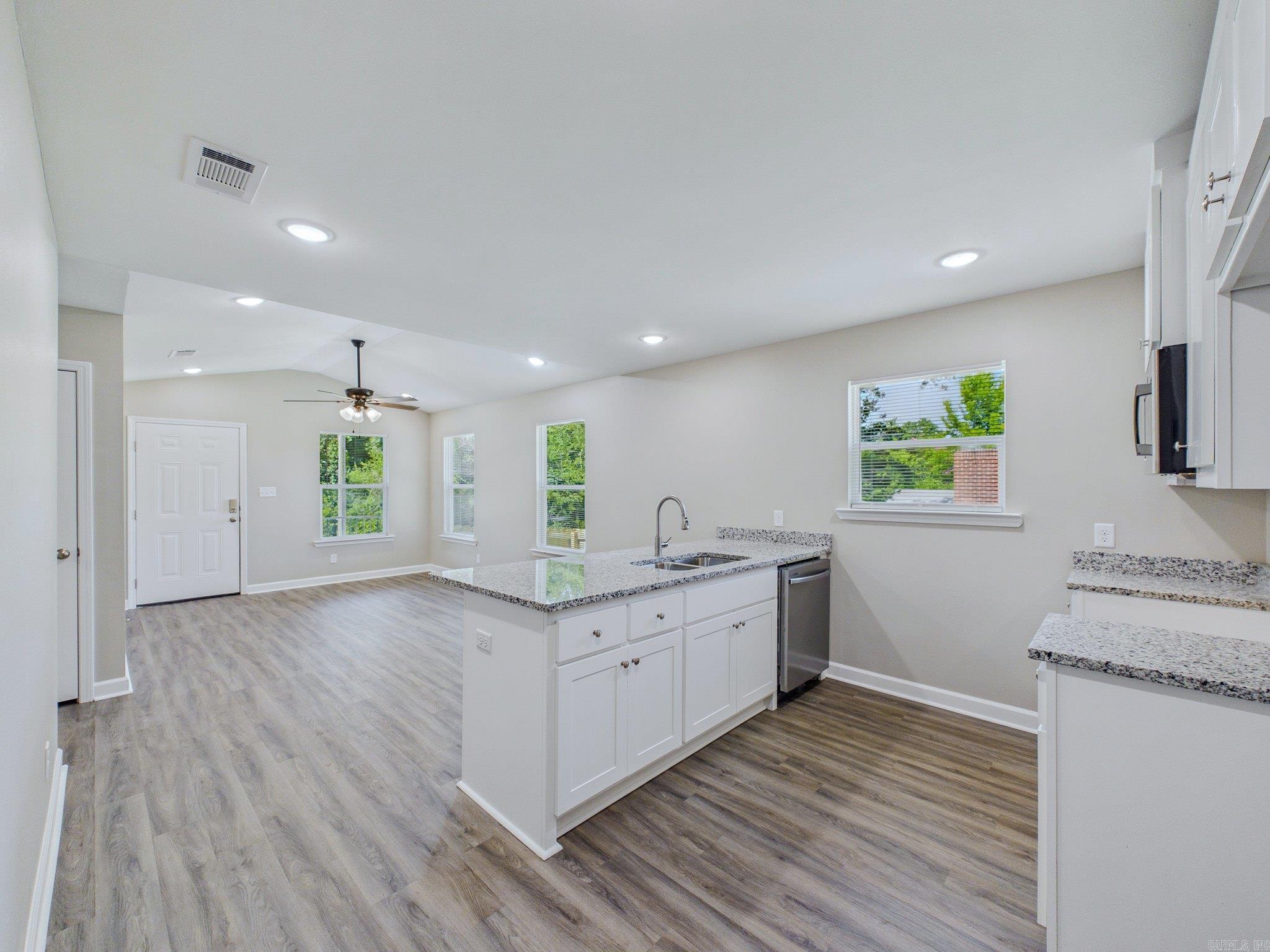 4412 W 14th  Little Rock, AR