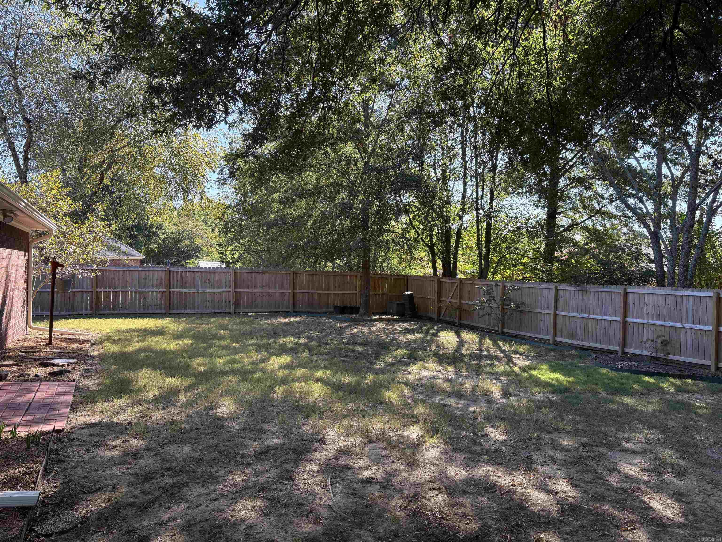 2111 Millwood  Conway, AR