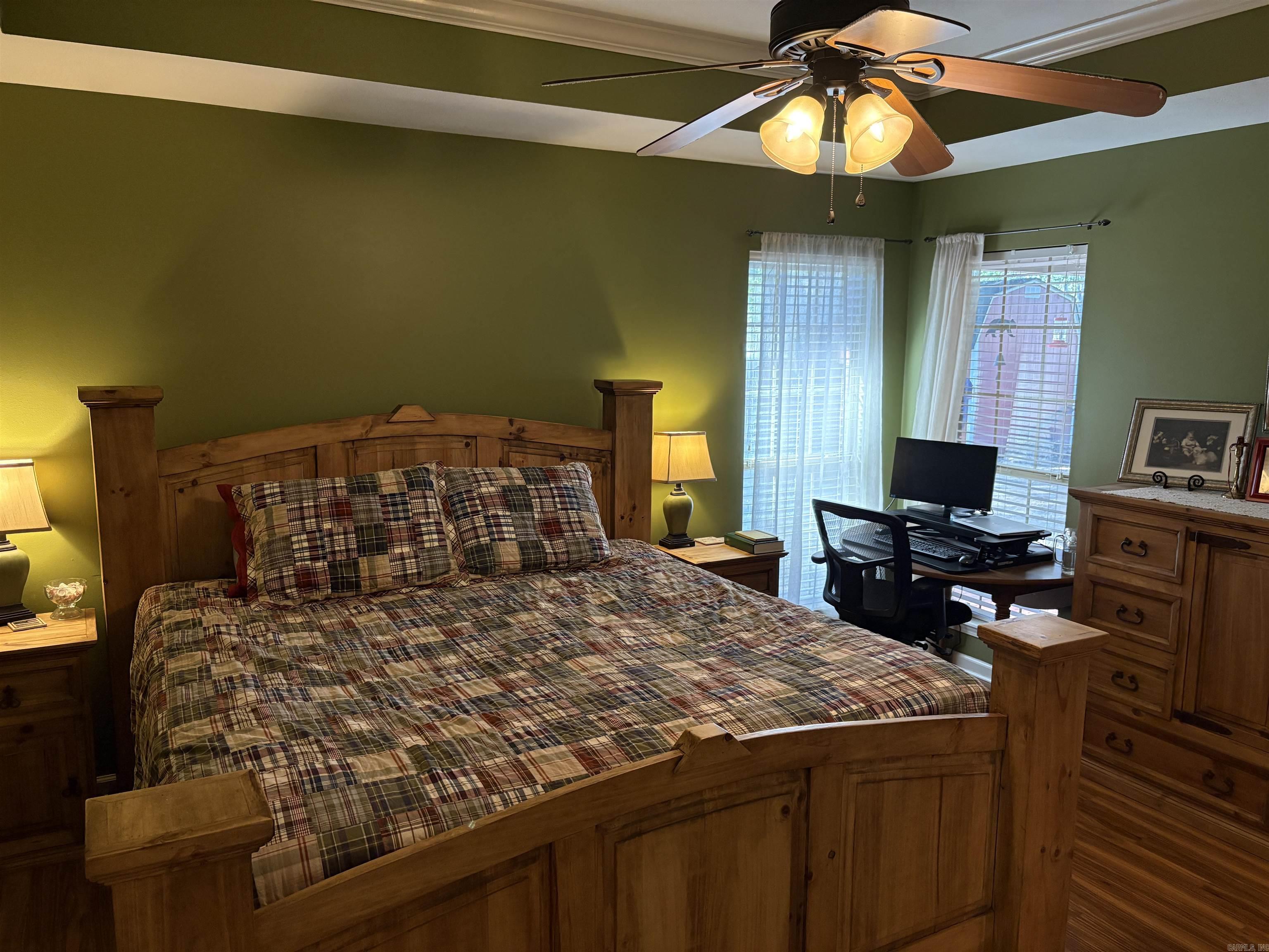 2111 Millwood  Conway, AR
