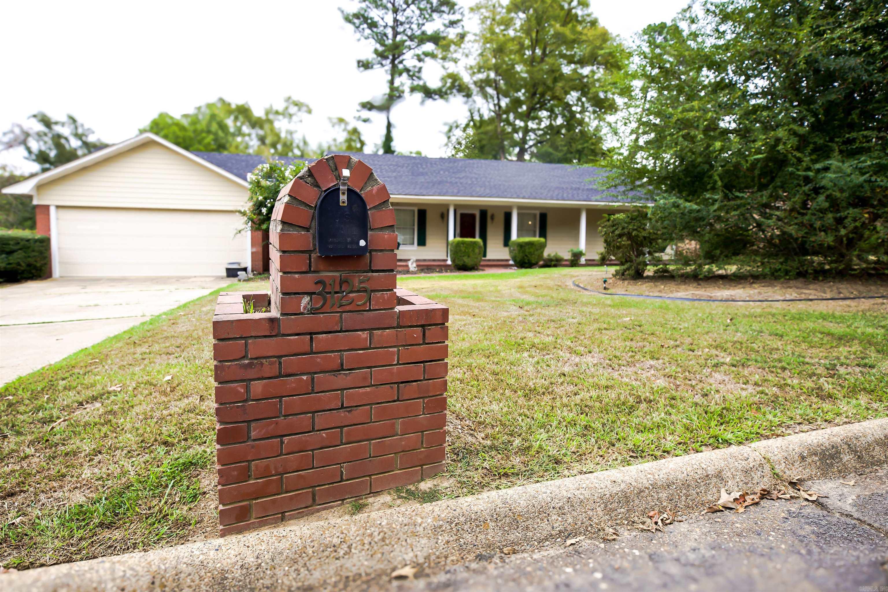 3125 Cherokee Ave  Camden, AR