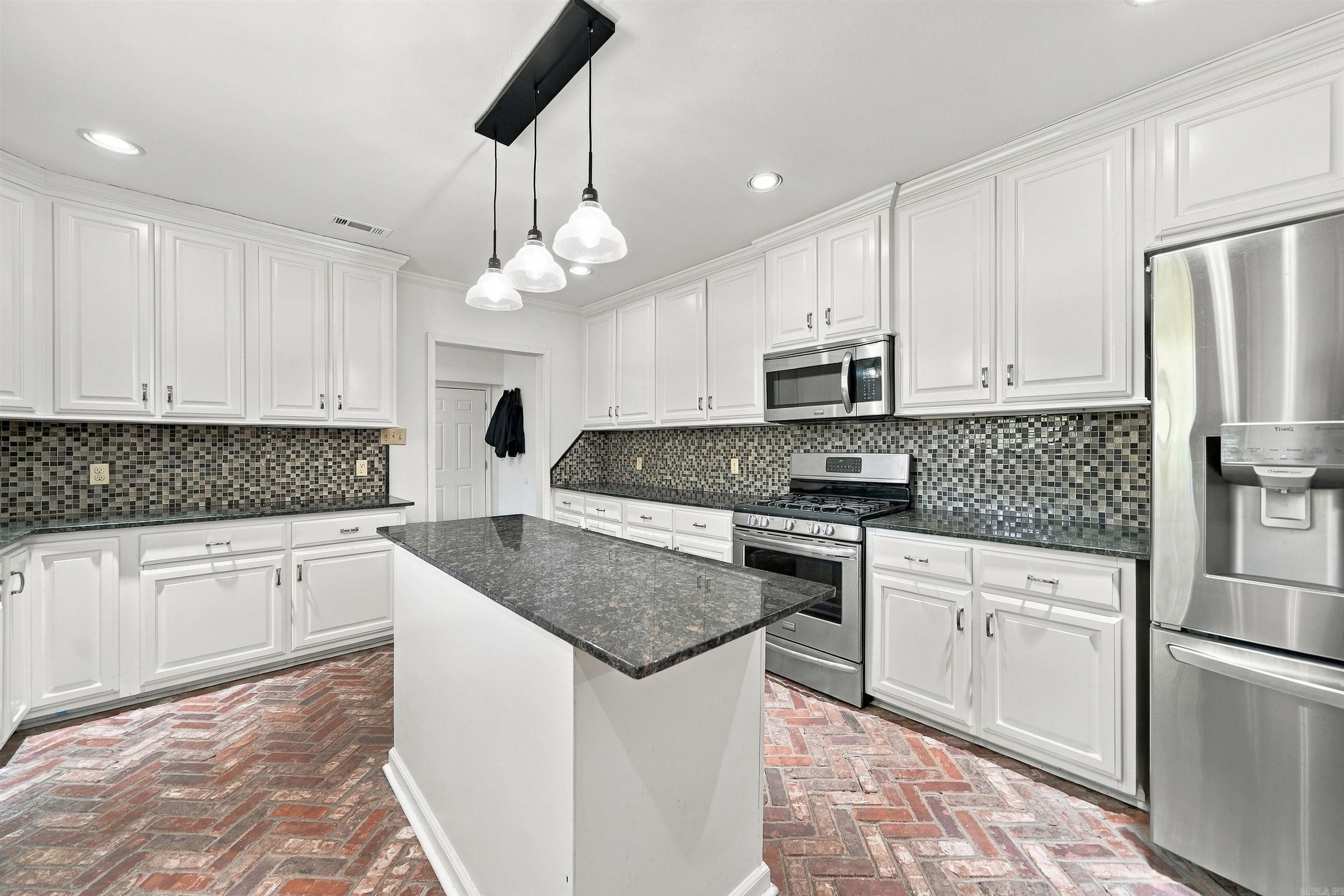 10413 Dreher  Little Rock, AR