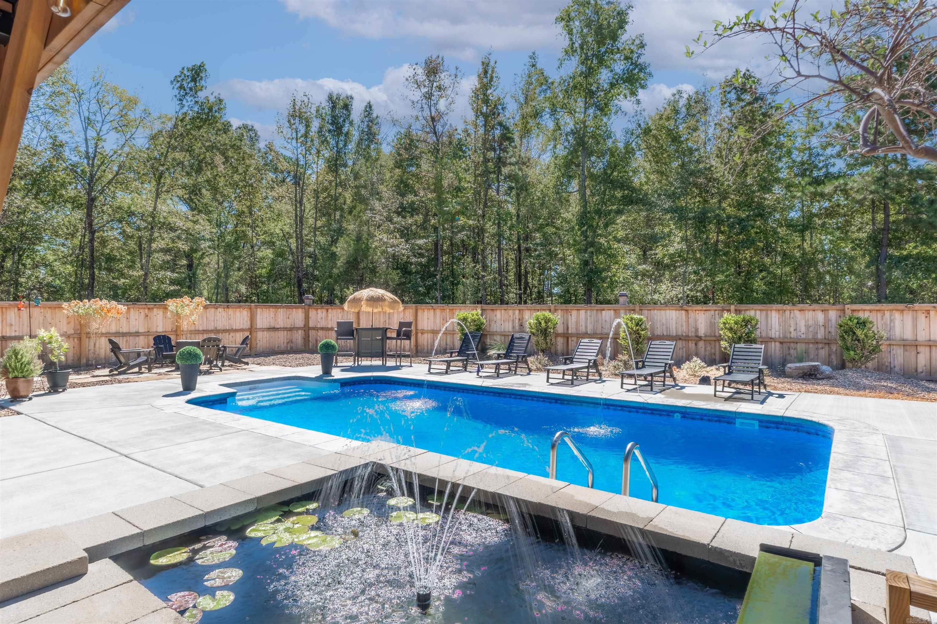 312 Devoe Bend Drive  Maumelle, AR
