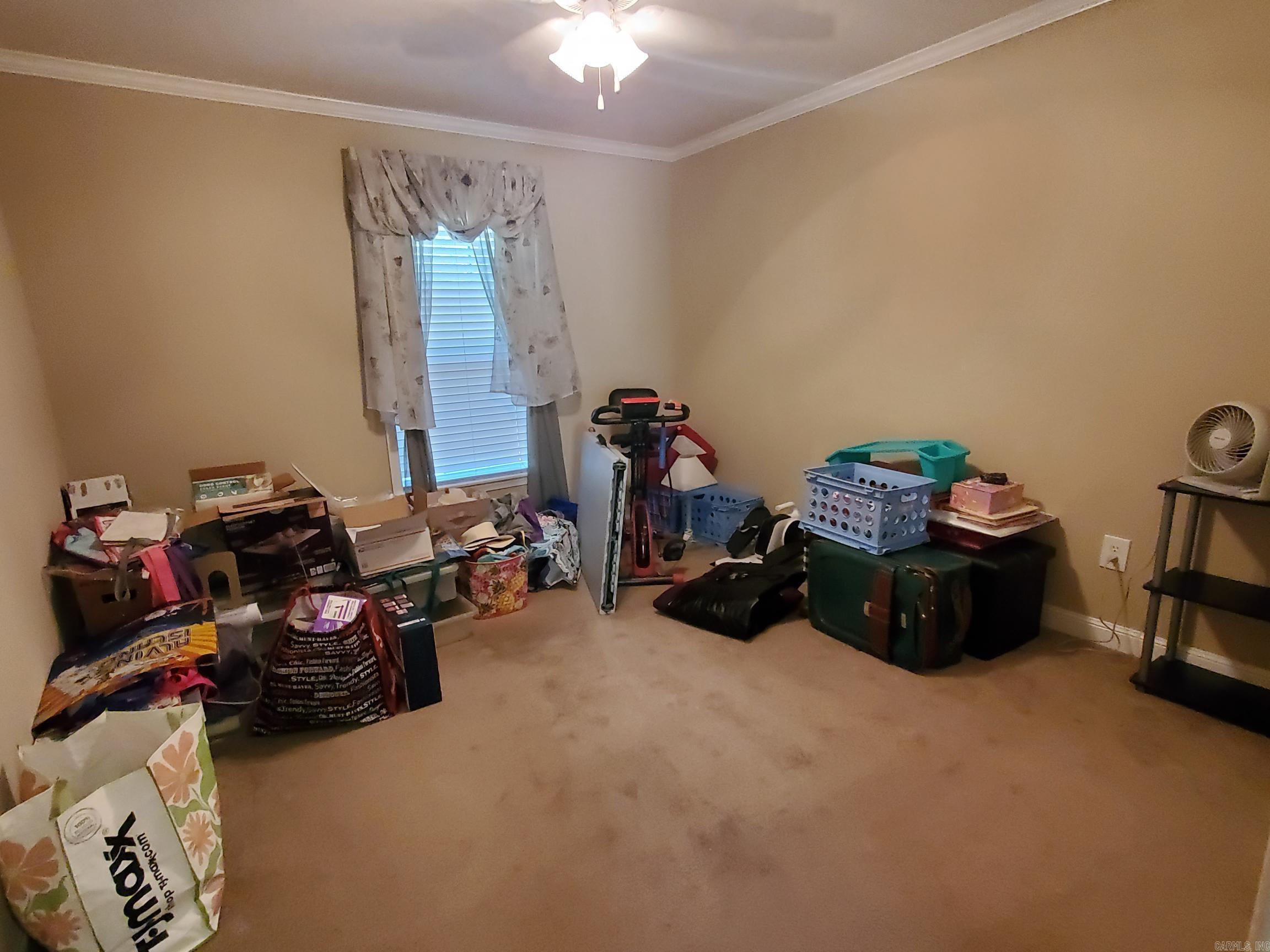 124 P T  Mena, AR