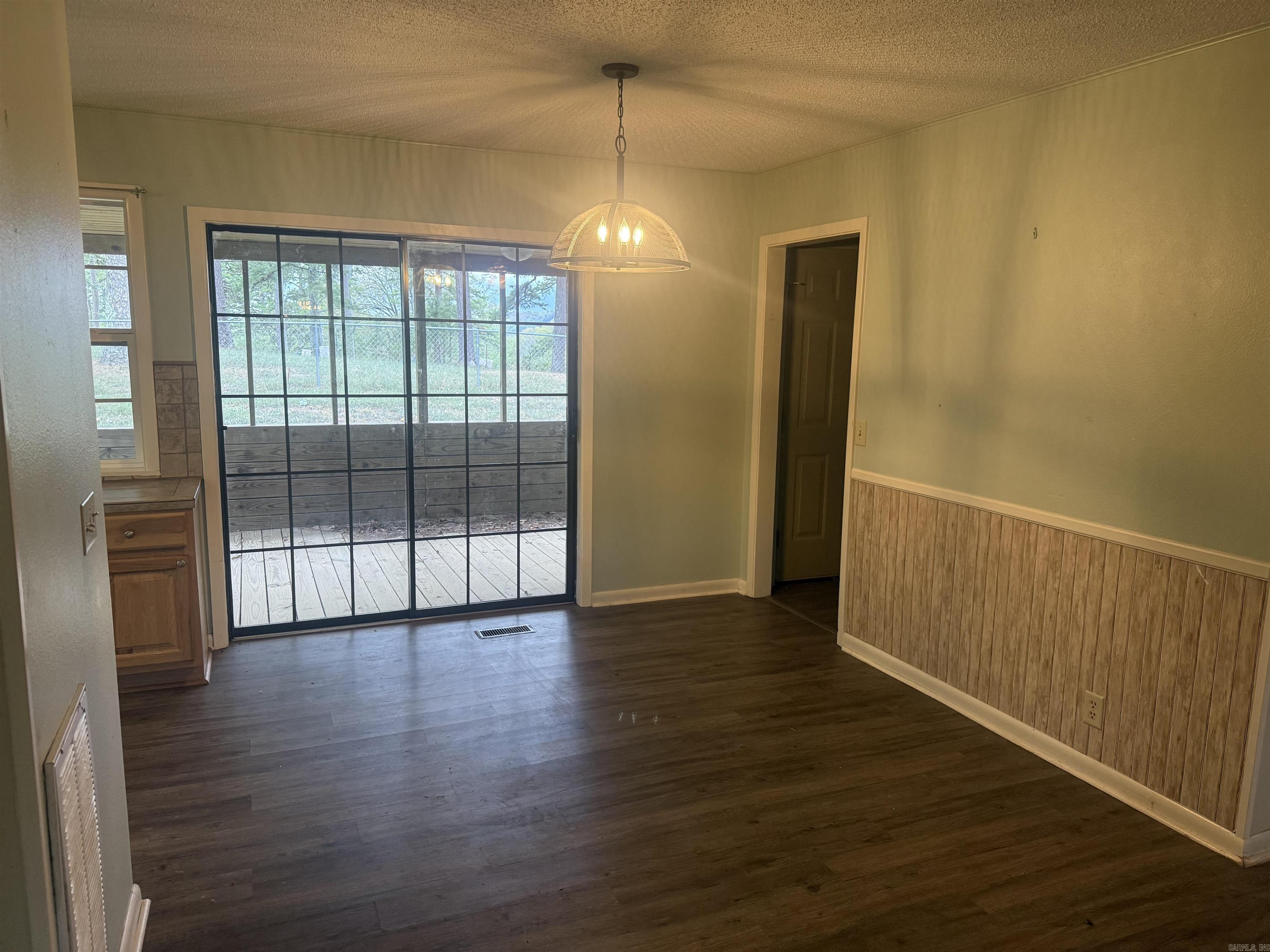 5350 Pangburn Road Heber Springs, AR 72543