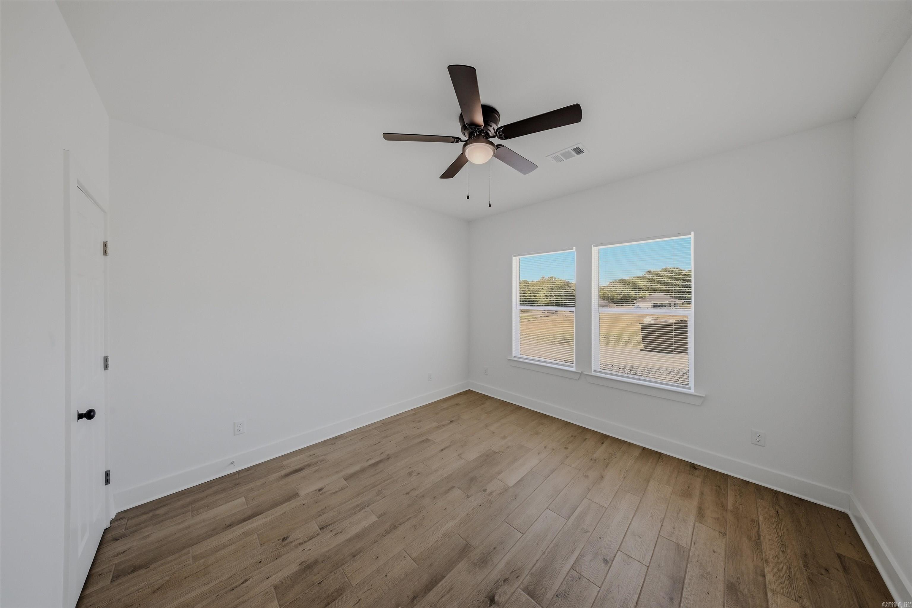 145 Coal Mountain  El Paso, AR