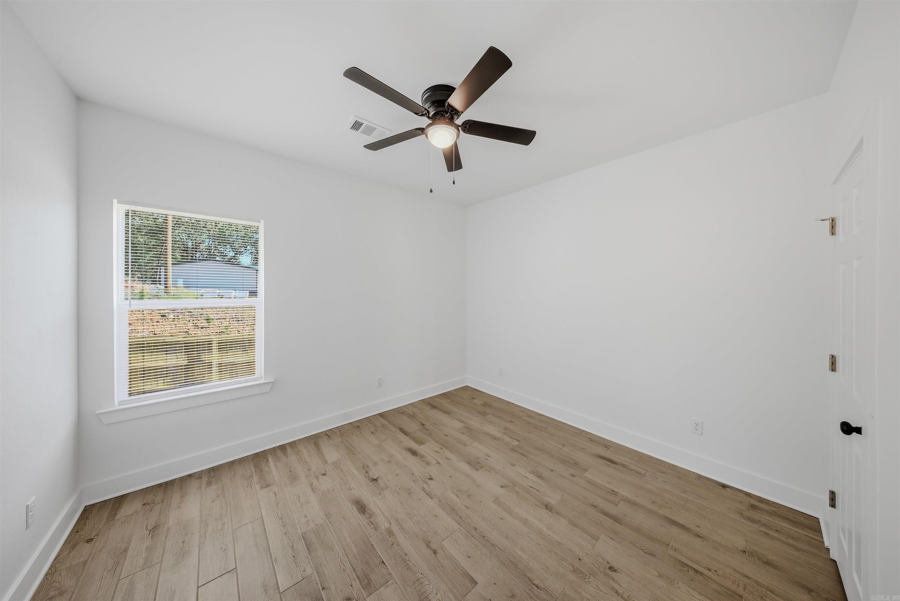 145 Coal Mountain  El Paso, AR