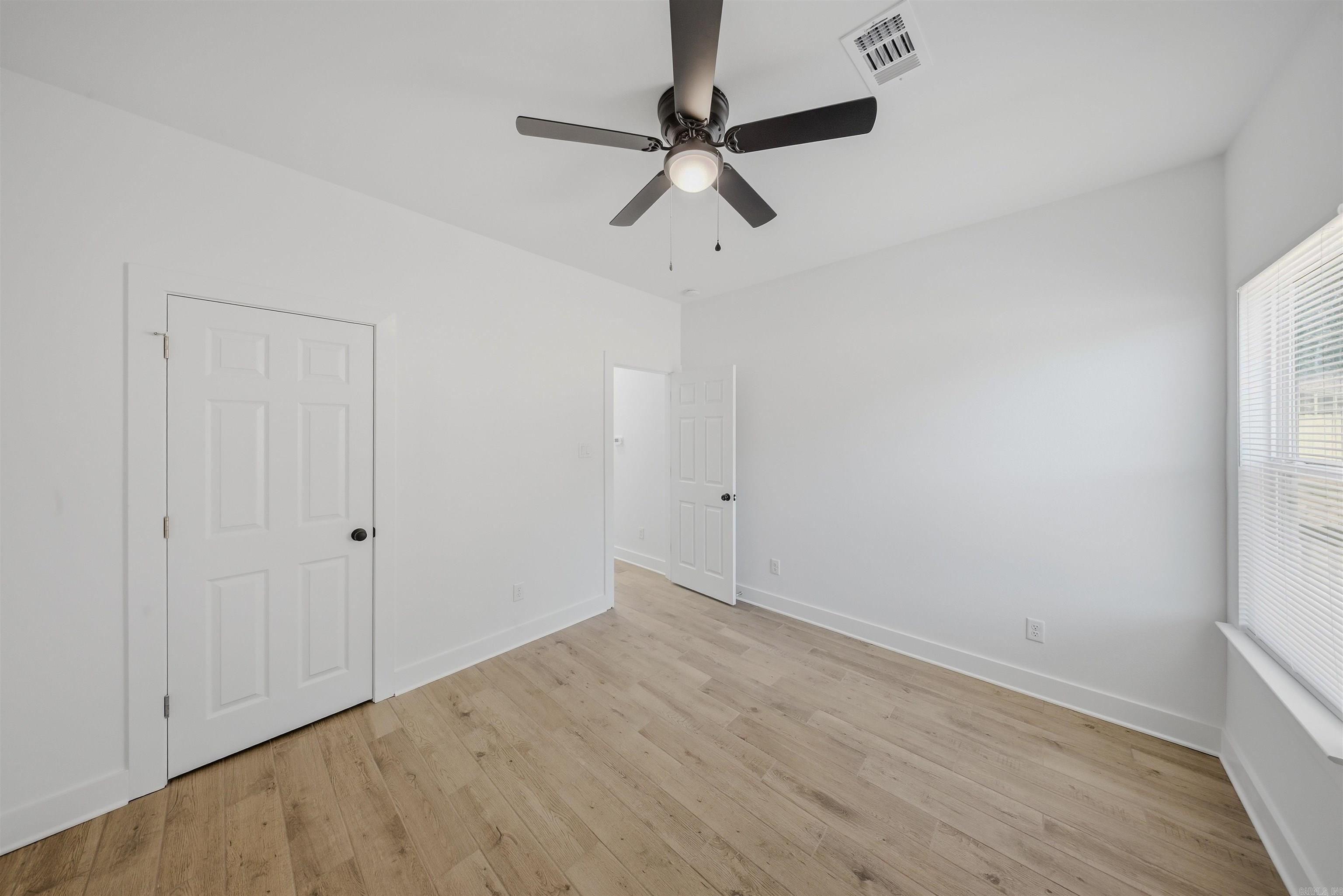 145 Coal Mountain  El Paso, AR