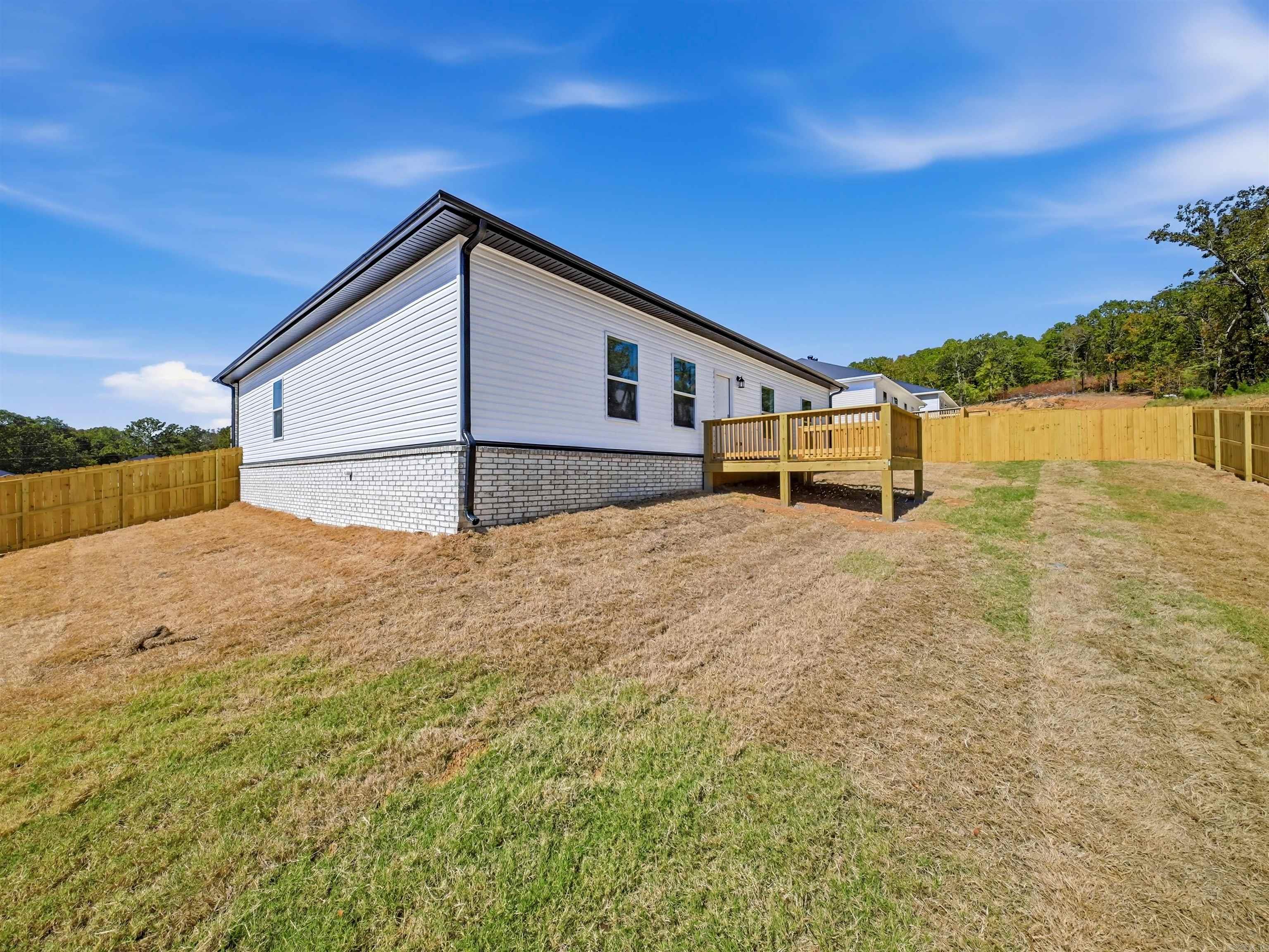 145 Coal Mountain  El Paso, AR