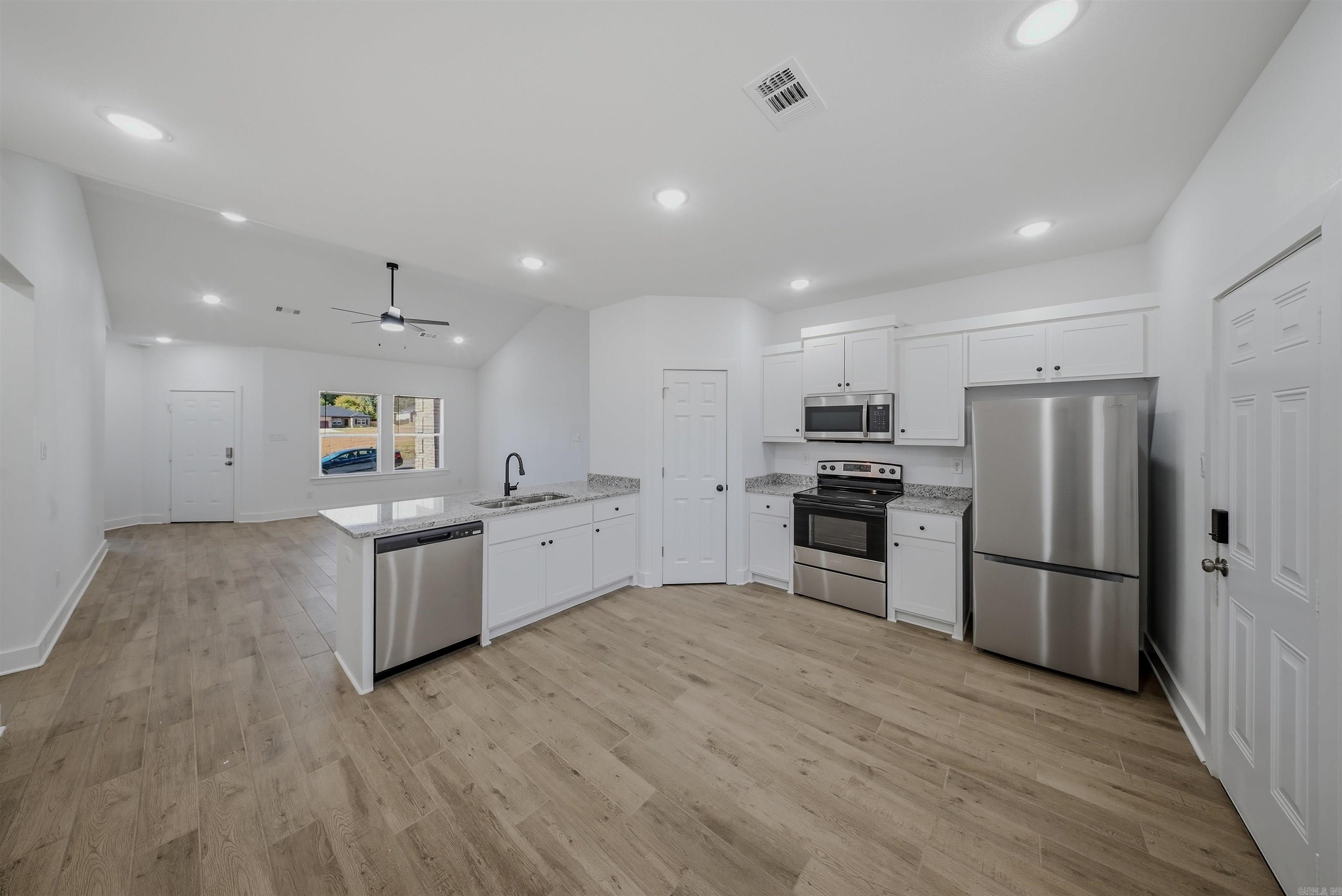 145 Coal Mountain  El Paso, AR