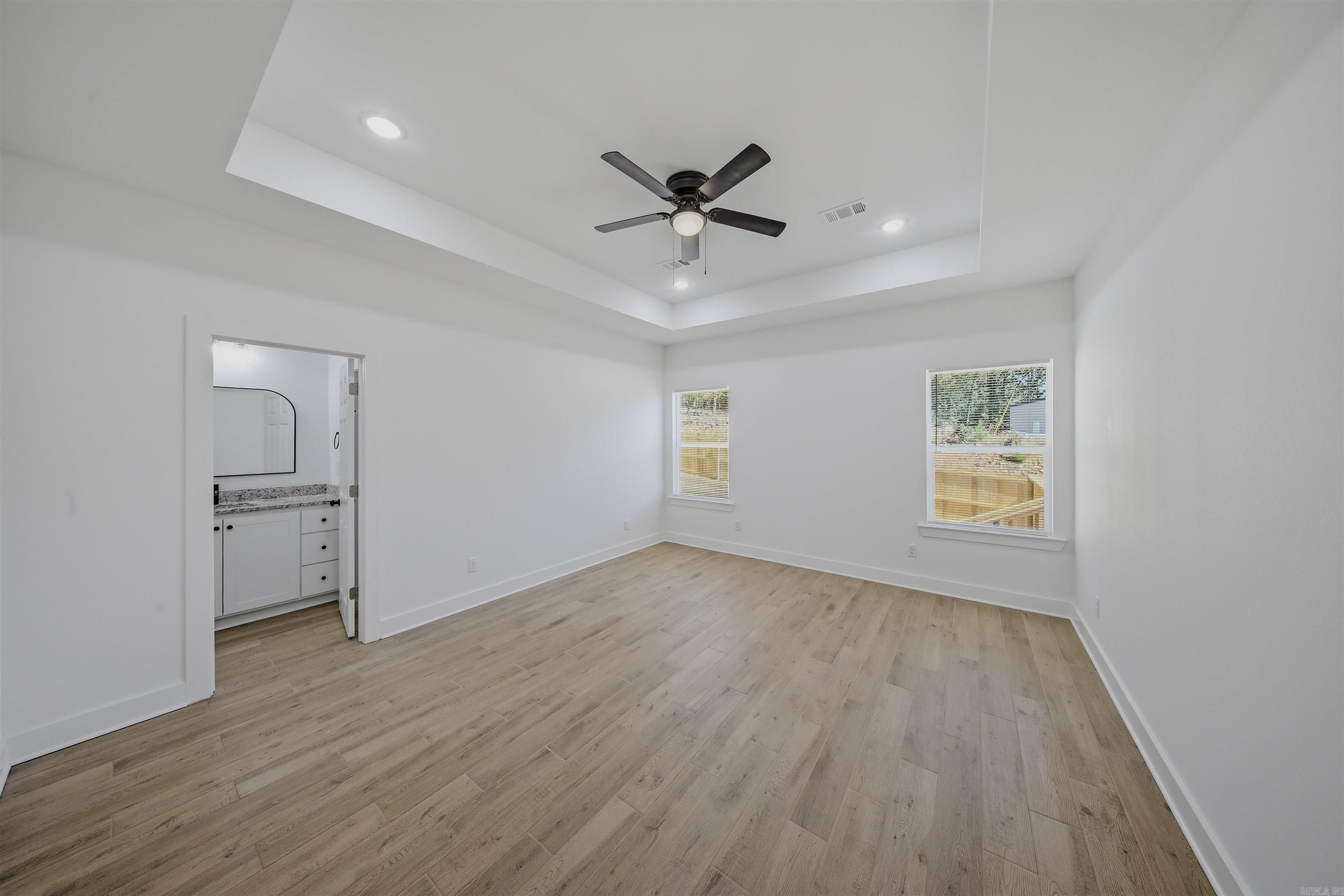 145 Coal Mountain  El Paso, AR