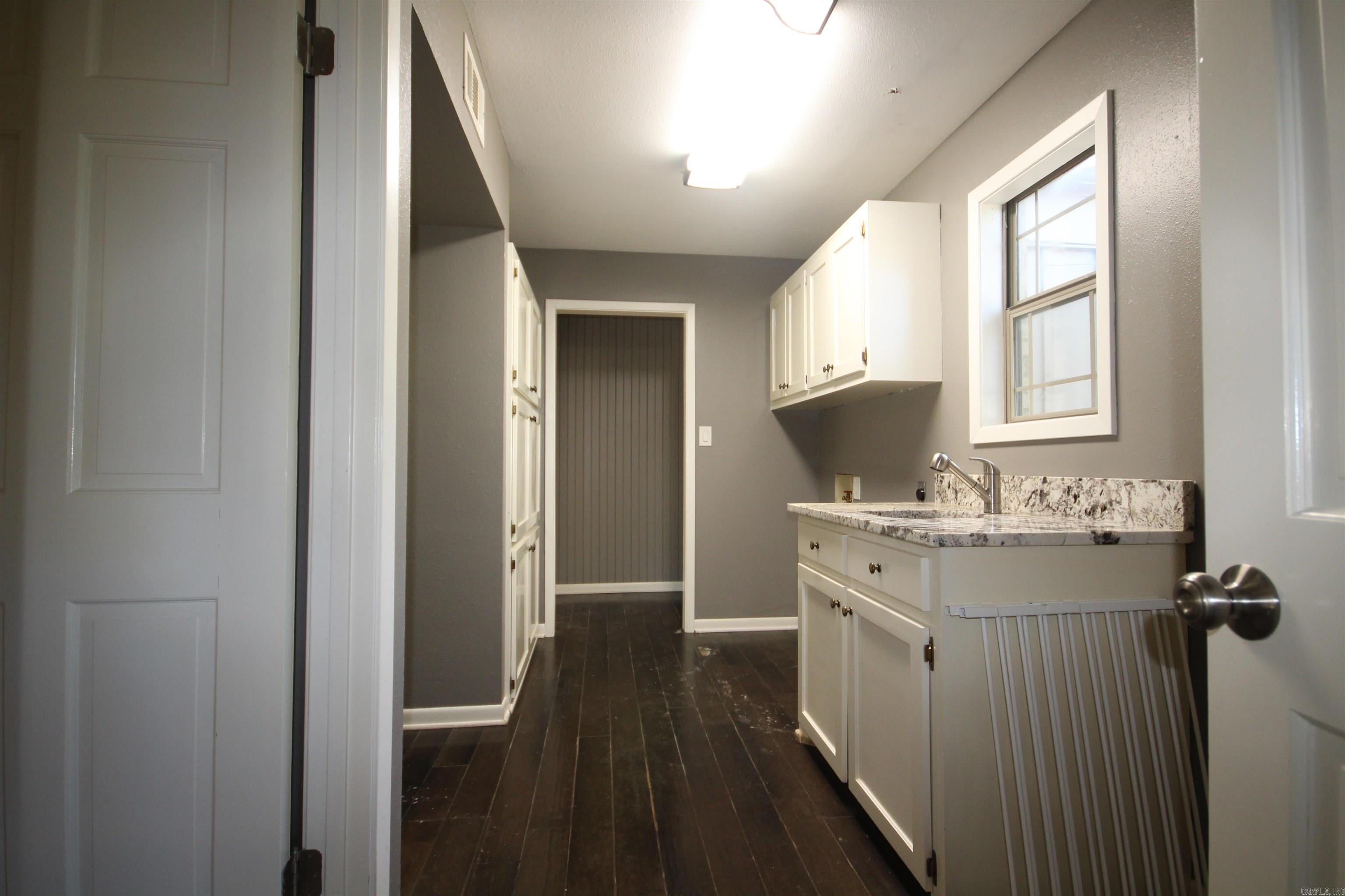 1504 Steel  Nashville, AR