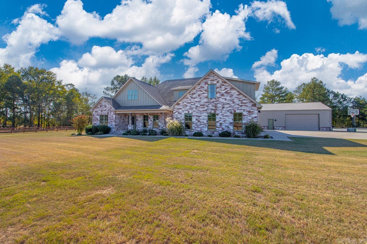 7633 W US-270  Prattsville, AR
