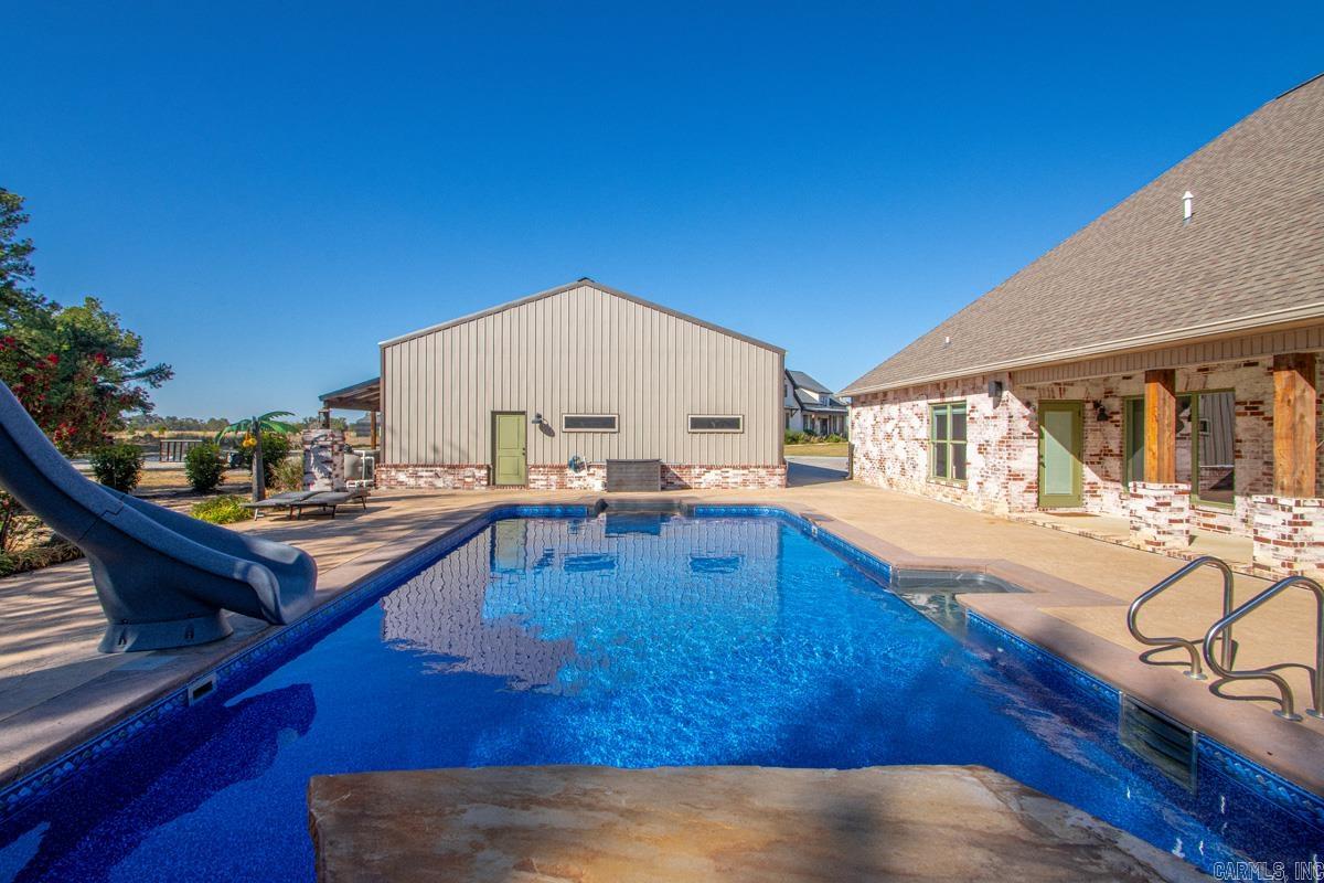7633 W US-270  Prattsville, AR