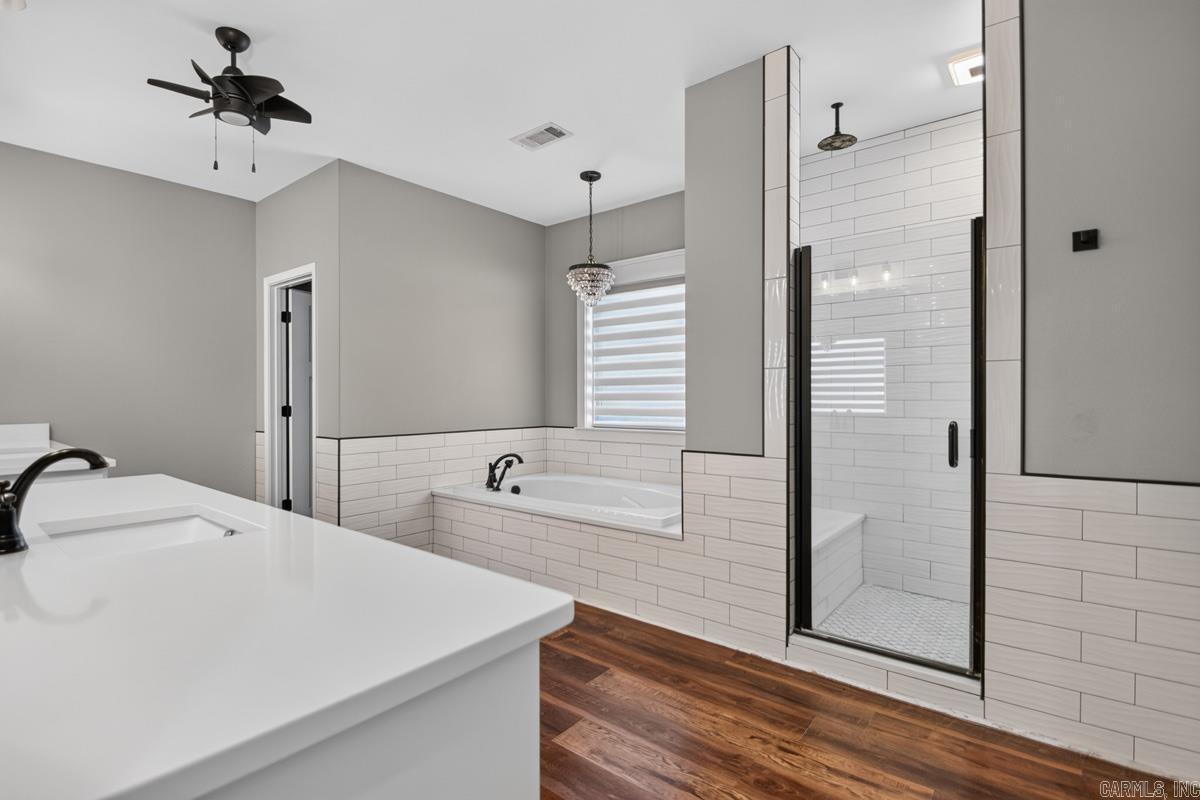 7633 W US-270  Prattsville, AR