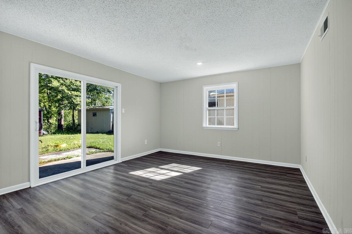 5500 McMurtrey  North Little Rock, AR