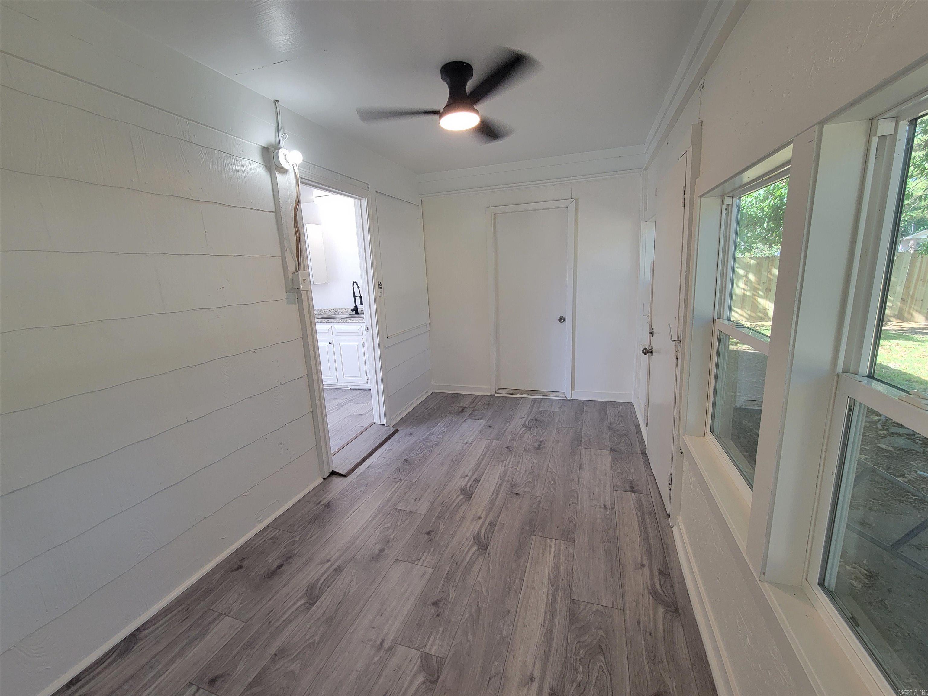 154 North  Jacksonville, AR