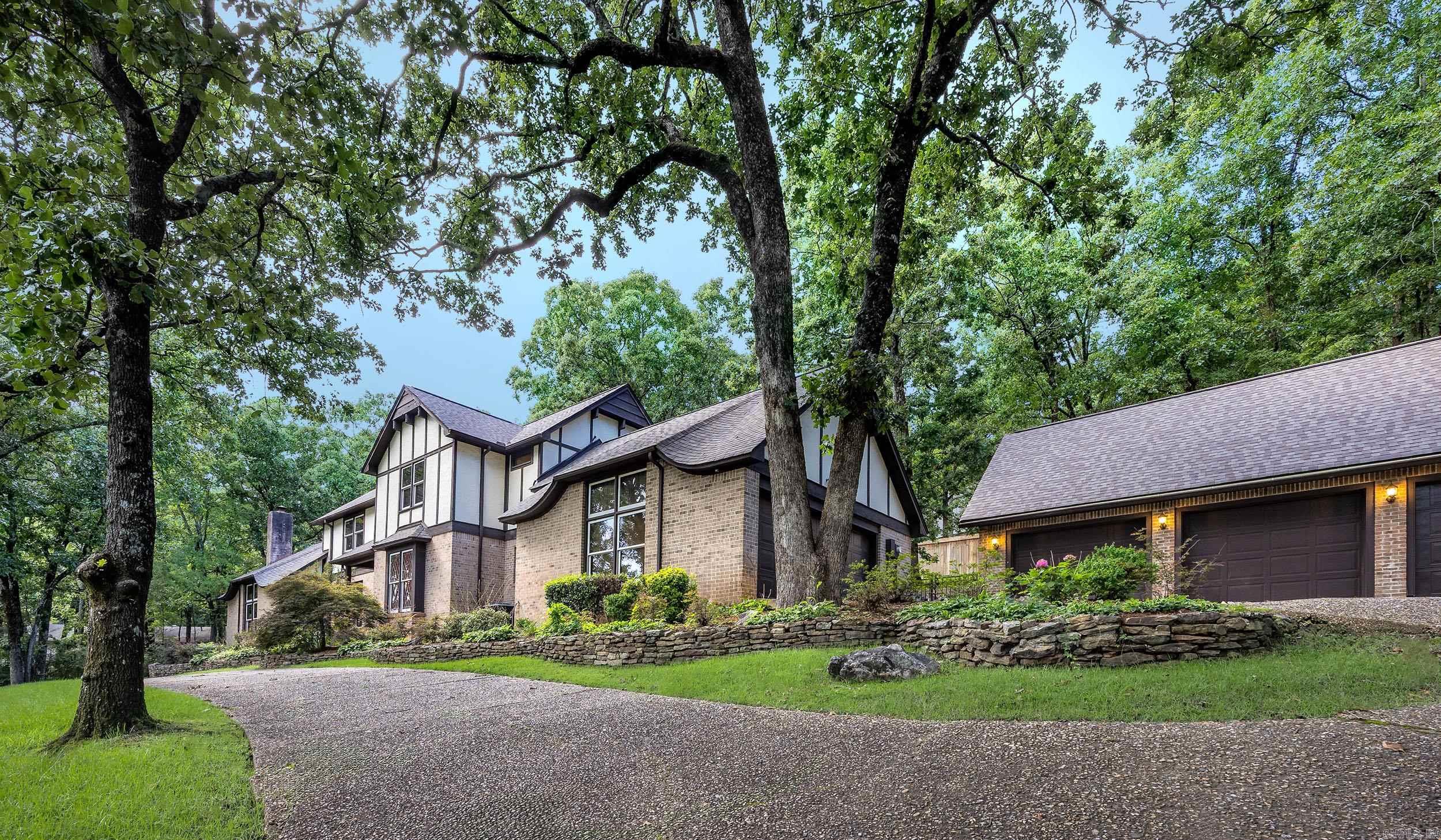 301 Valley Club  Little Rock, AR