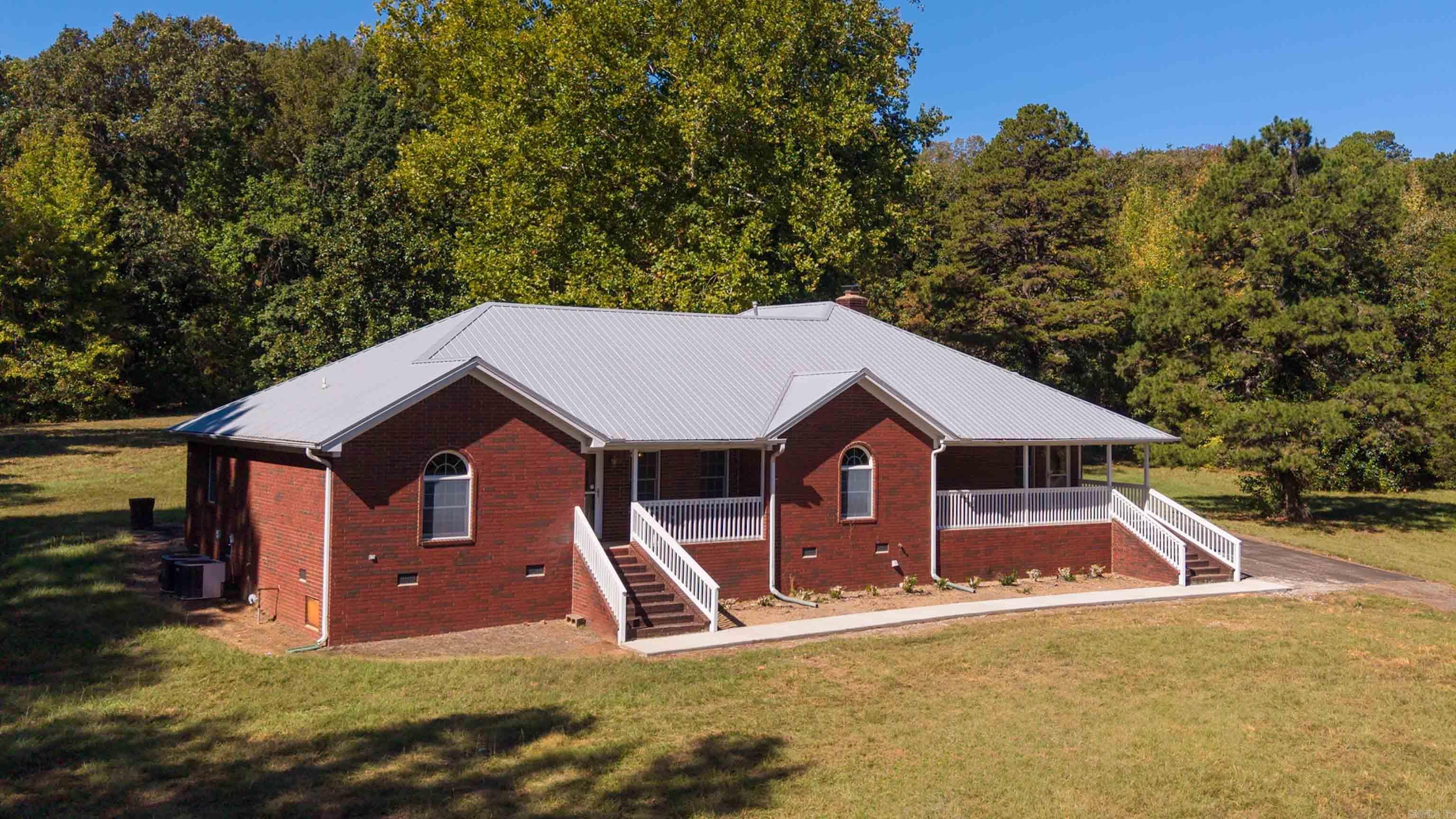 3585  Hwy 16  Pangburn, AR