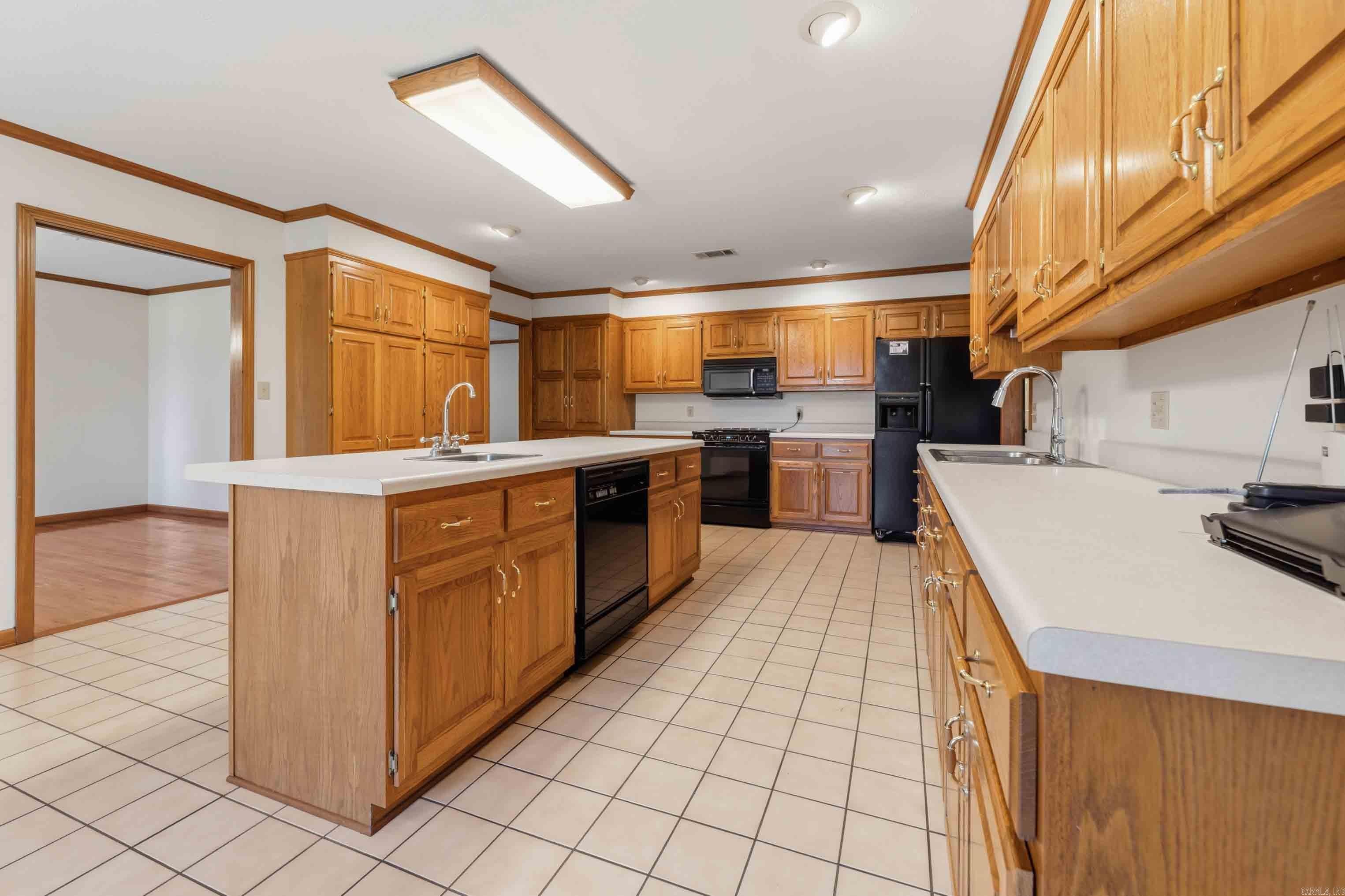 3585 Hwy 16  Pangburn, AR
