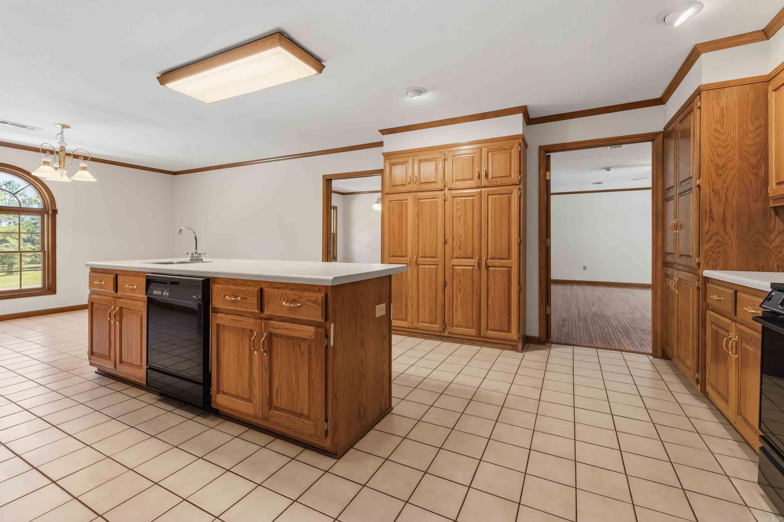 3585 Hwy 16  Pangburn, AR