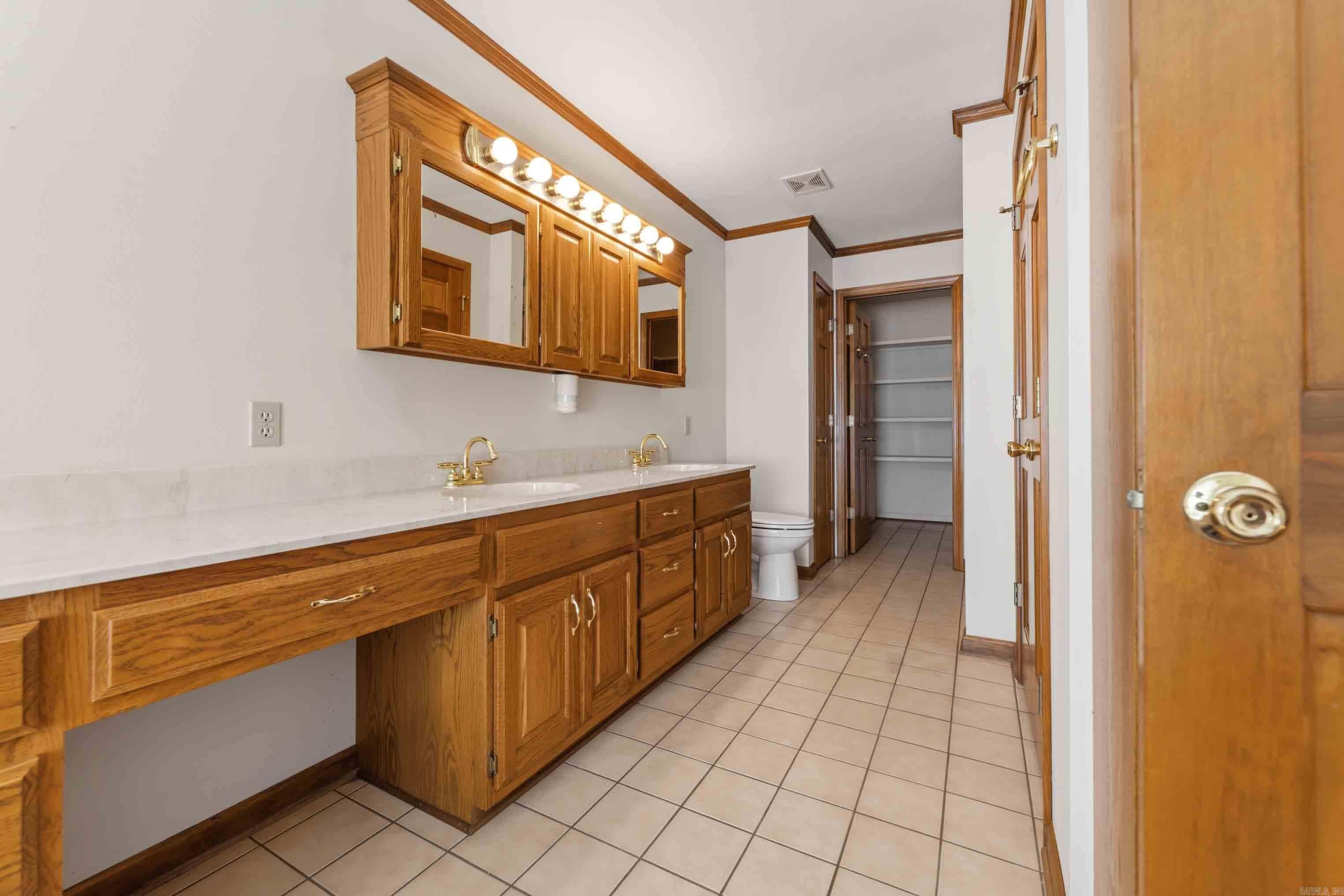 3585 Hwy 16  Pangburn, AR