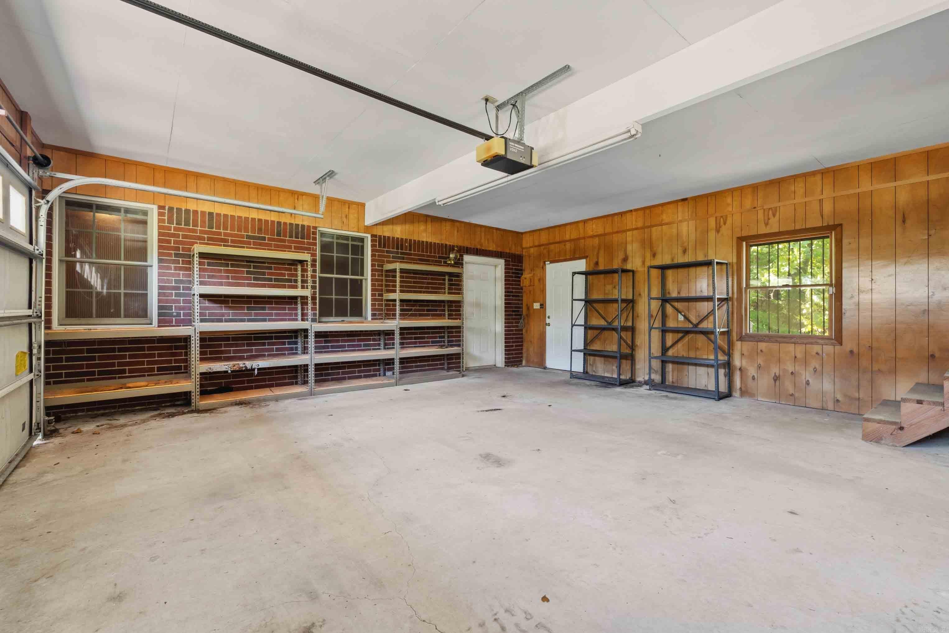 3585 Hwy 16  Pangburn, AR