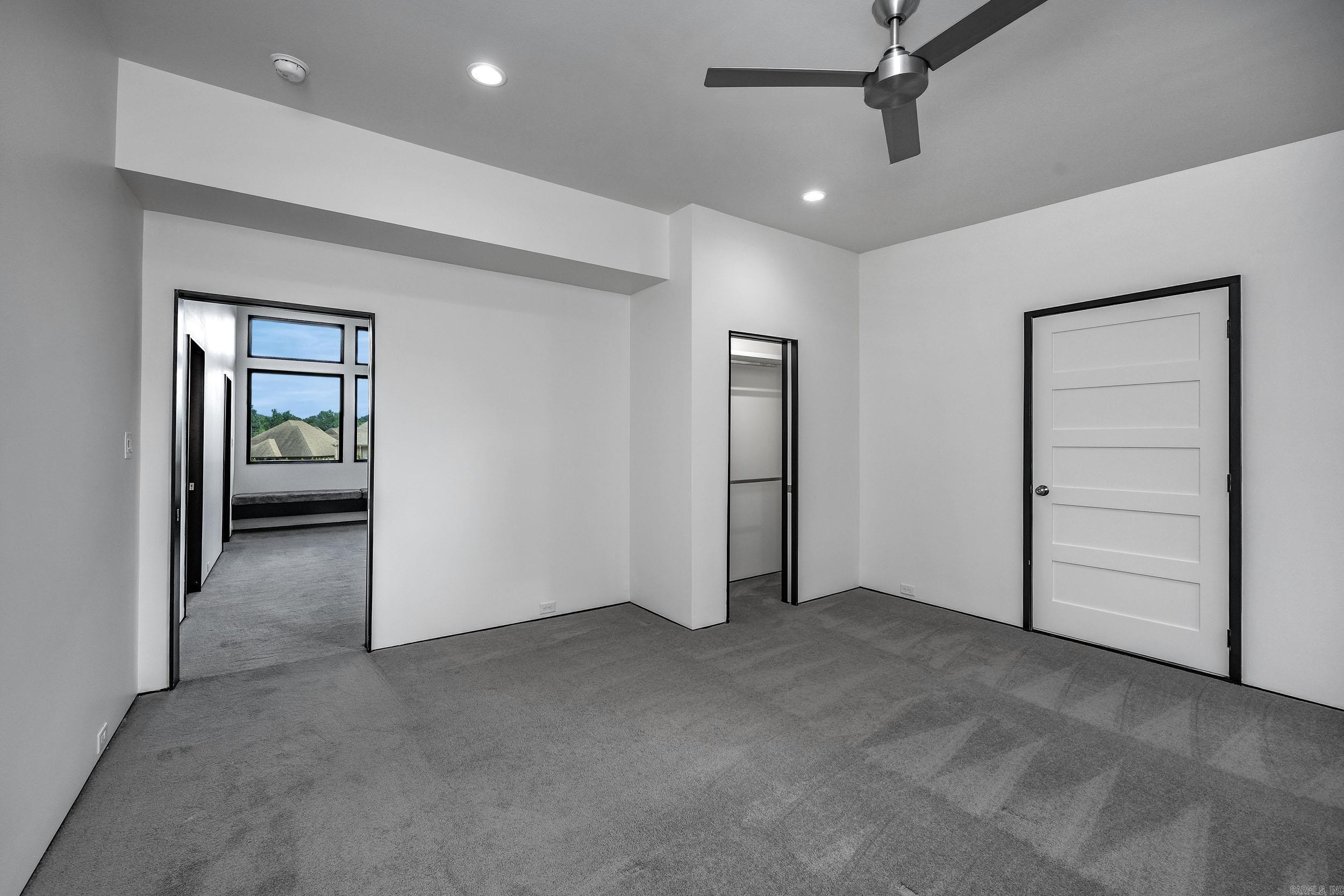 31 La Scala  Little Rock, AR
