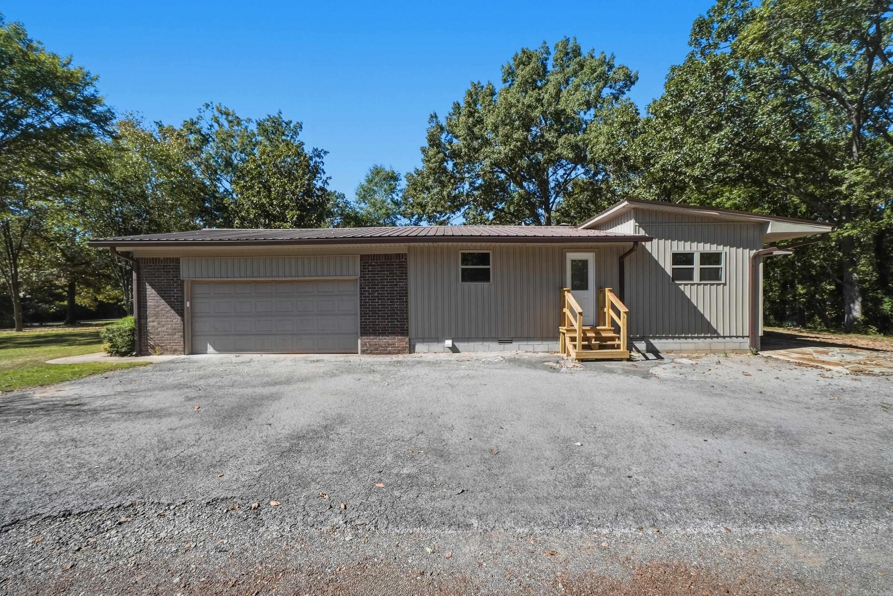 25 Beloit Dr  Heber Springs, AR