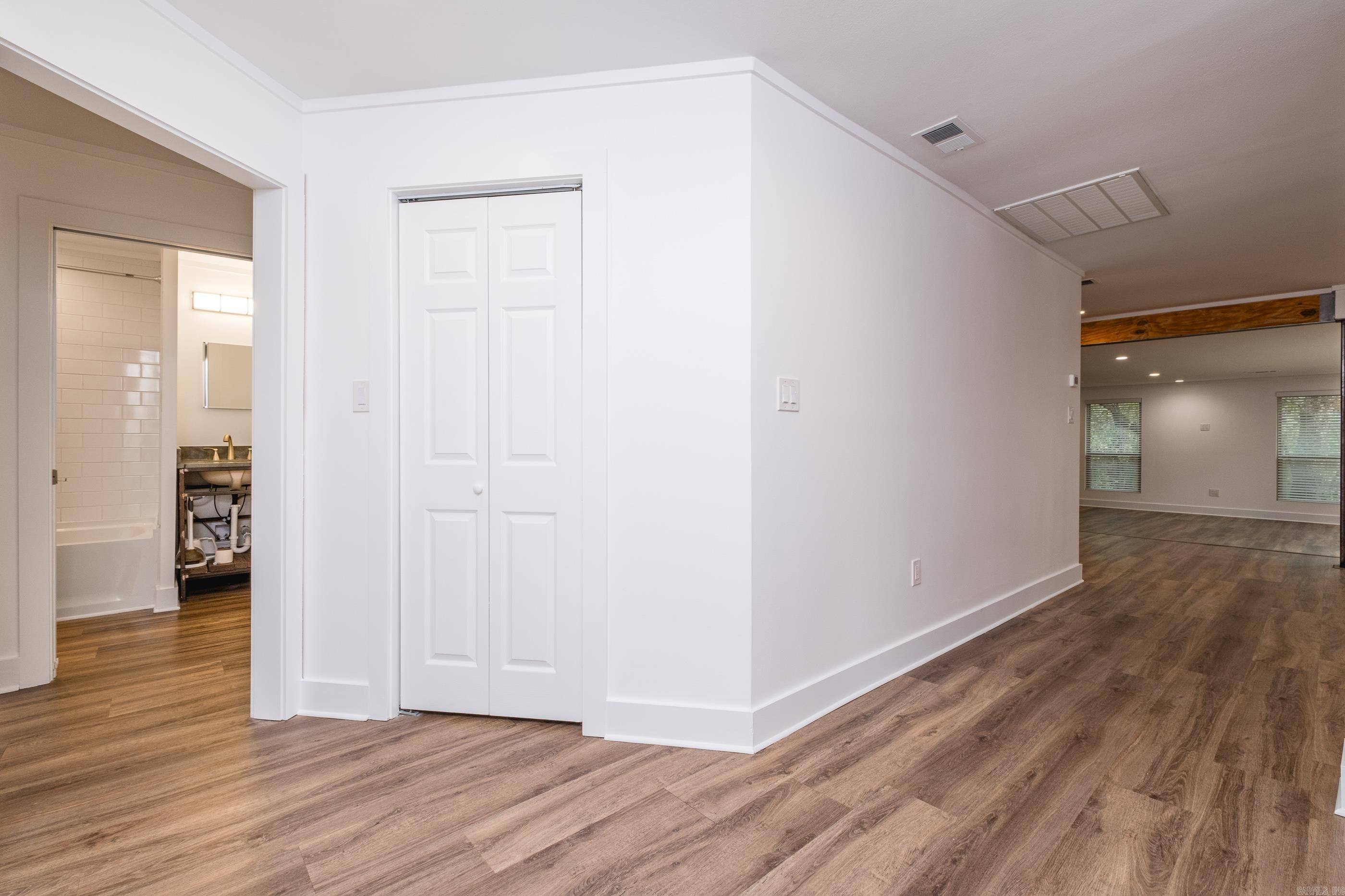 2201 Roberts  Little Rock, AR