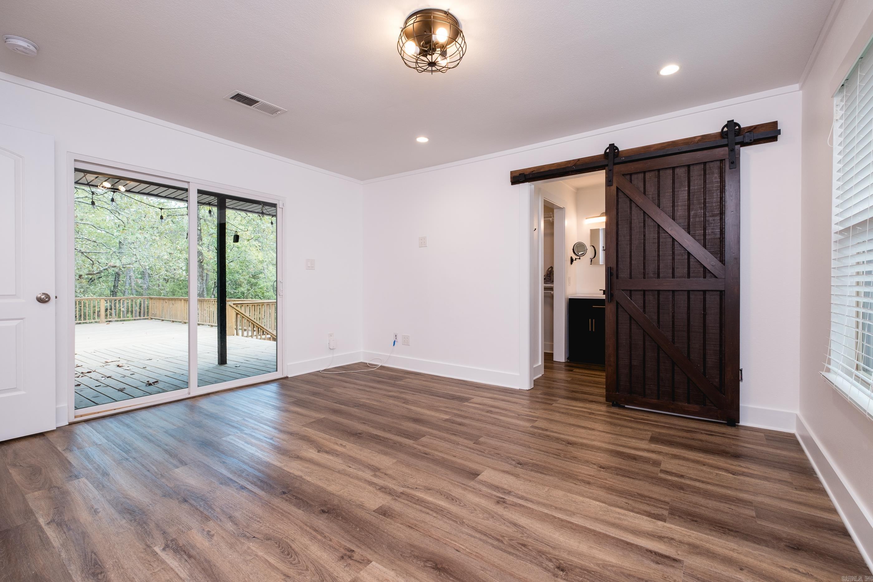 2201 Roberts  Little Rock, AR