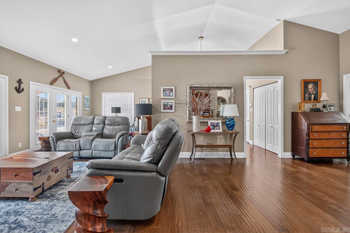 107 Four Oaks Lane  Hot Springs, AR
