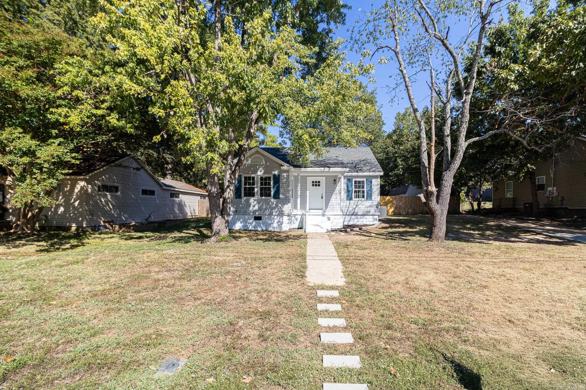 1206 Sims  Jonesboro, AR