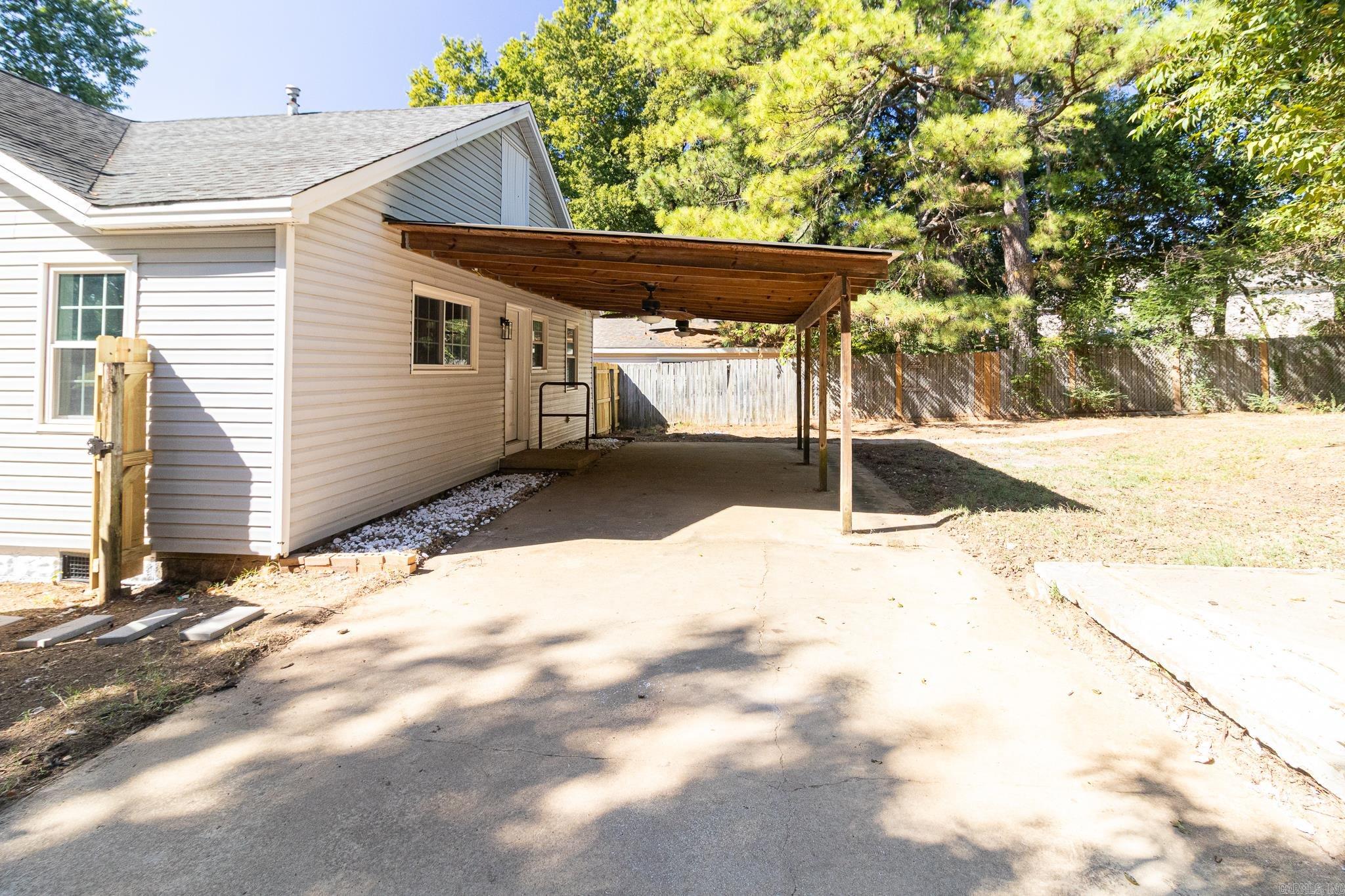1206 Sims  Jonesboro, AR
