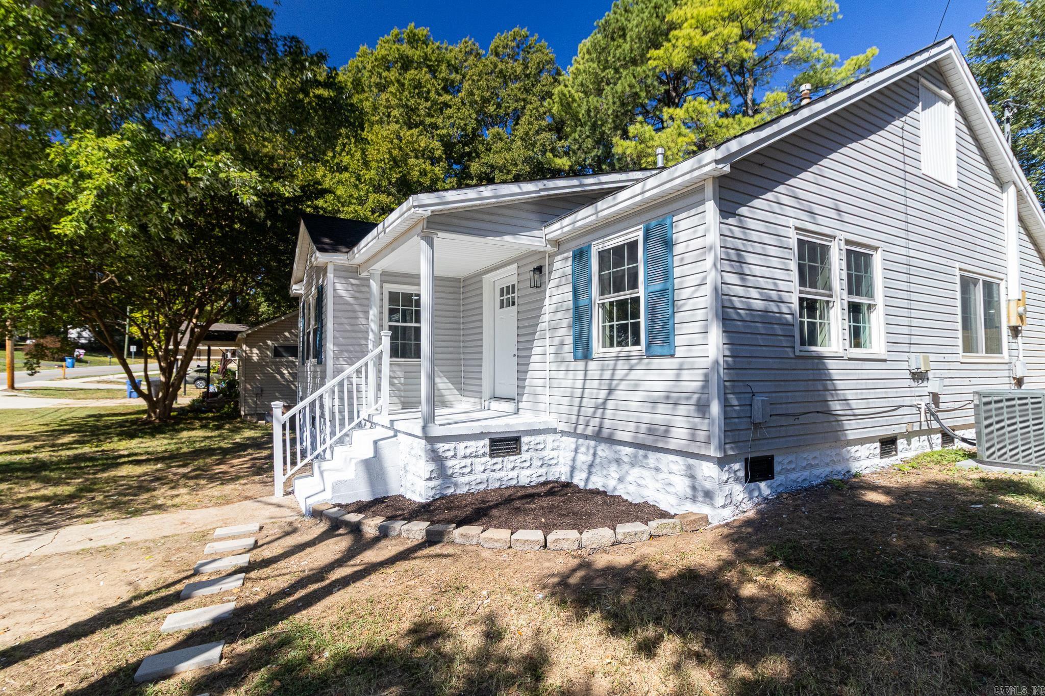 1206 Sims  Jonesboro, AR