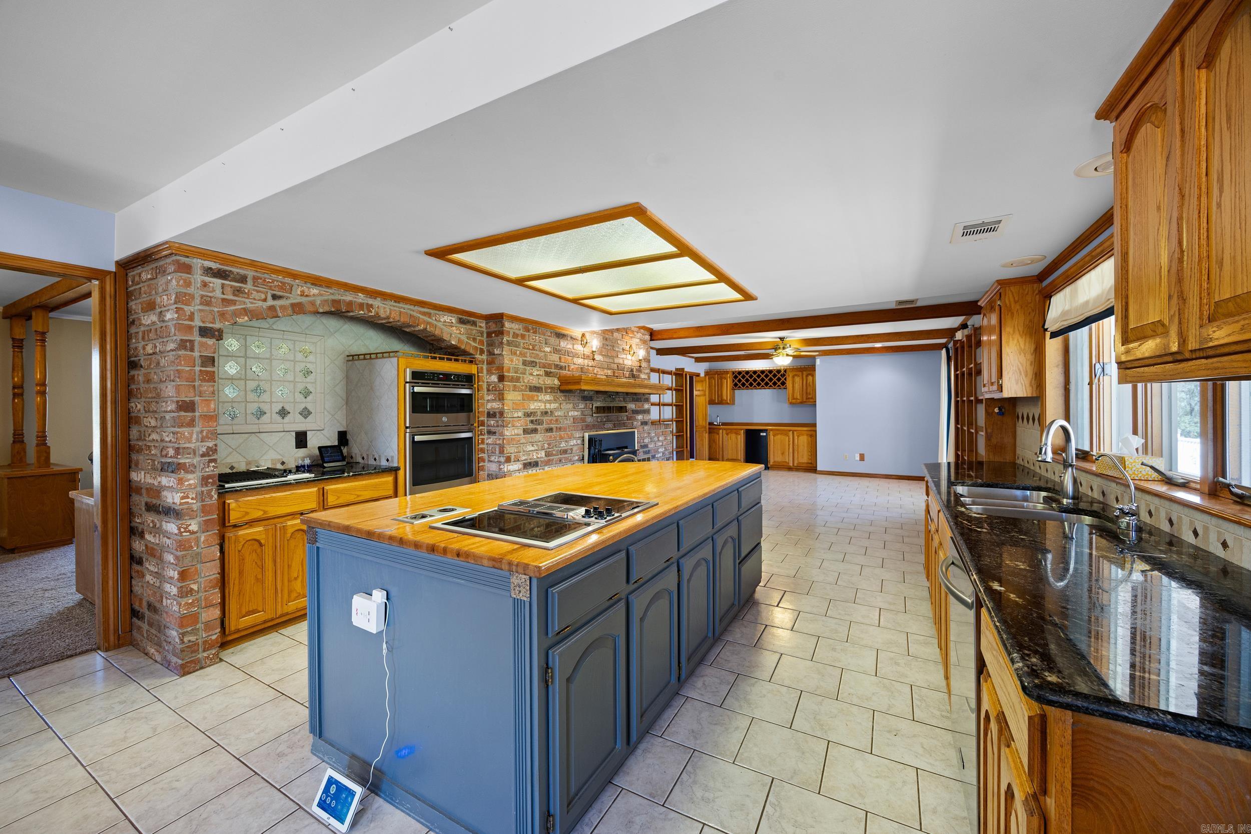 493 E Huckleberry  Dover, AR