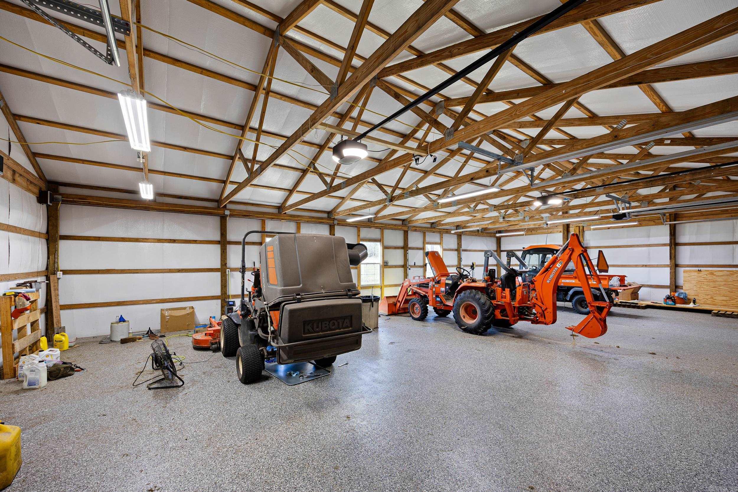 493 E Huckleberry  Dover, AR