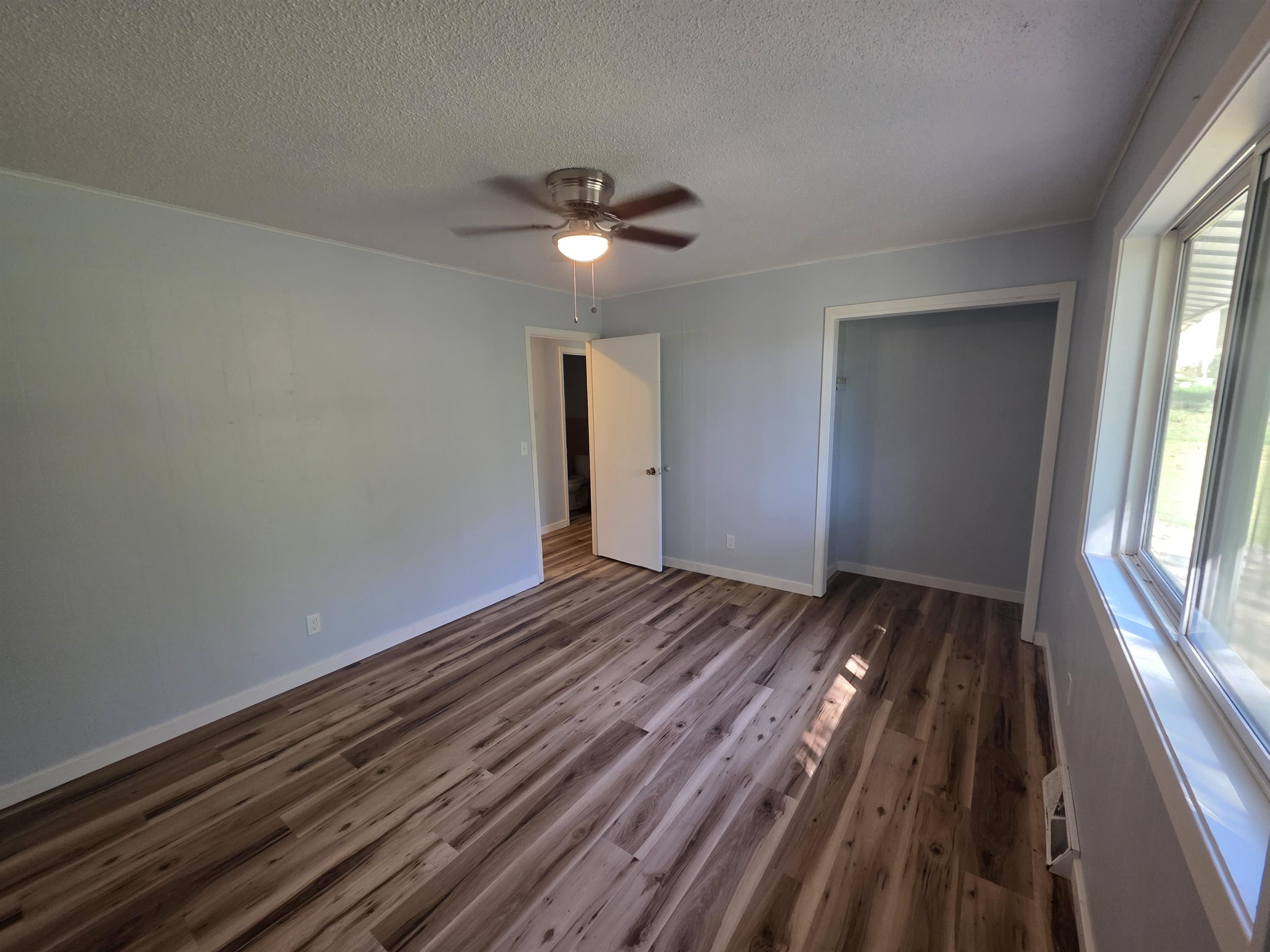 7 Aqua  Cherokee Village, AR