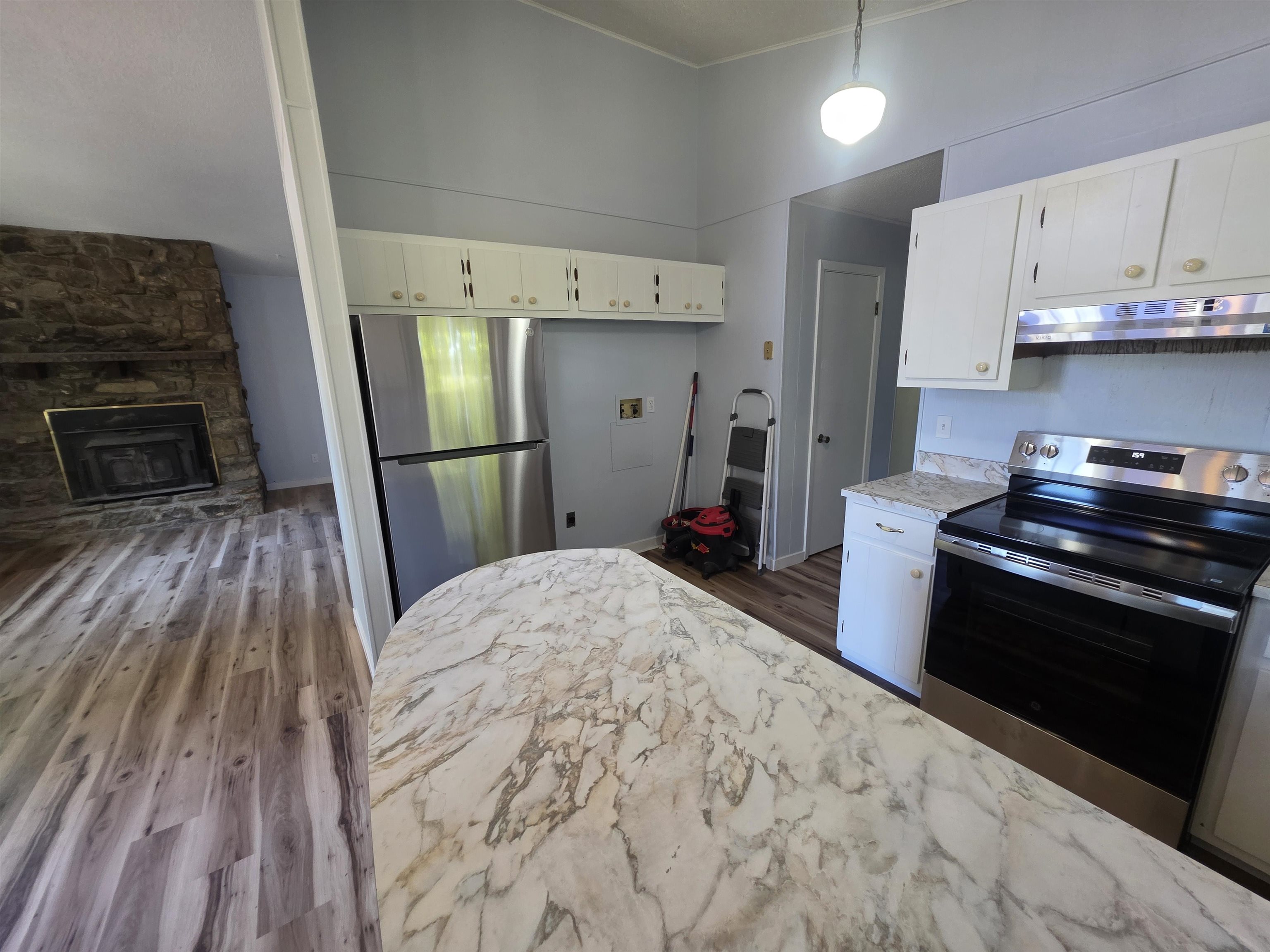 7 Aqua  Cherokee Village, AR