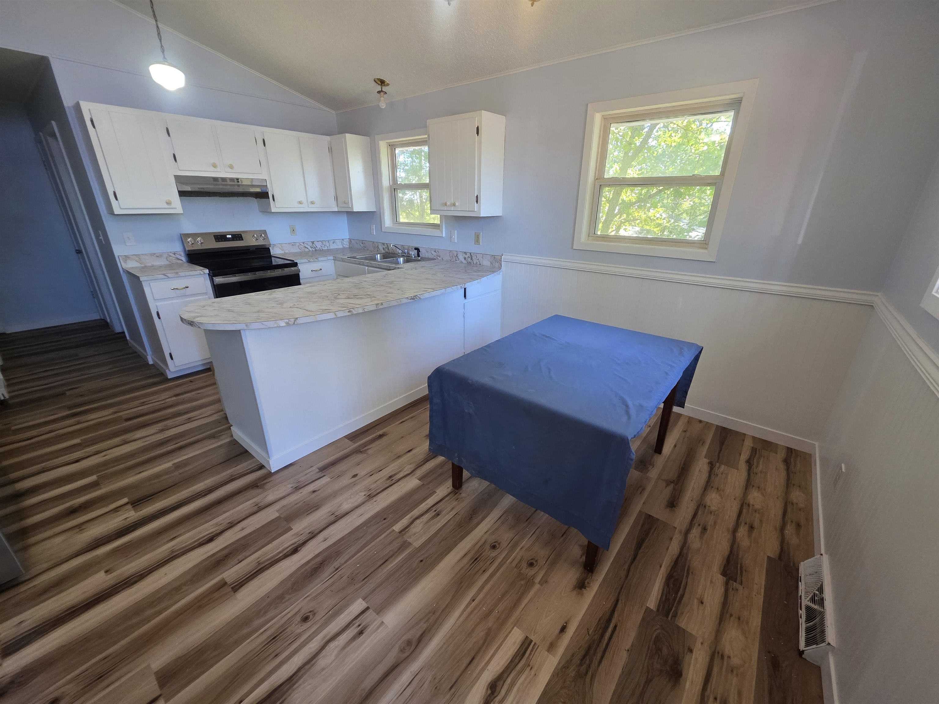 7 Aqua  Cherokee Village, AR