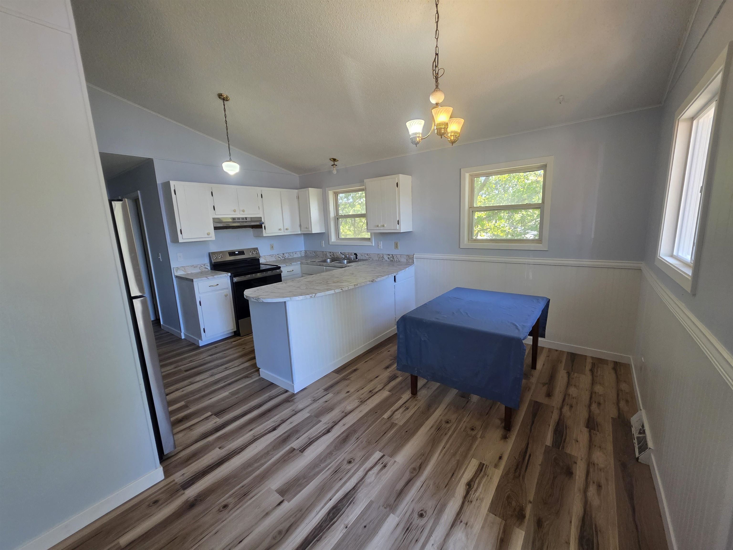 7 Aqua  Cherokee Village, AR