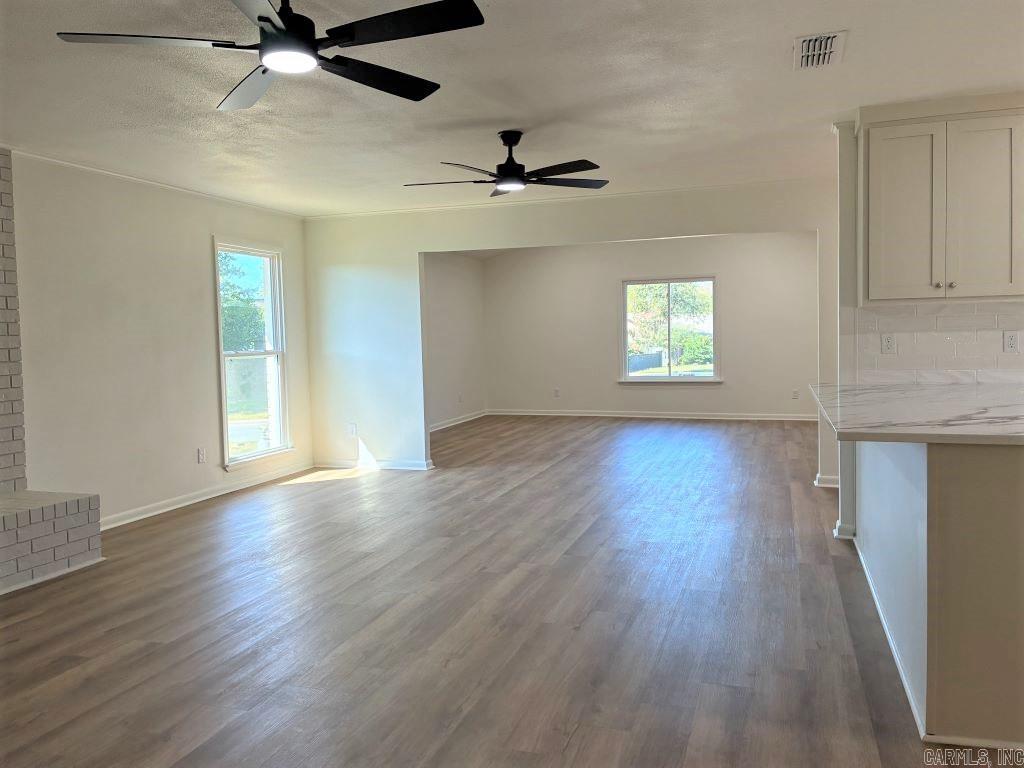 1521 Breckenridge Drive Little Rock, AR 72227