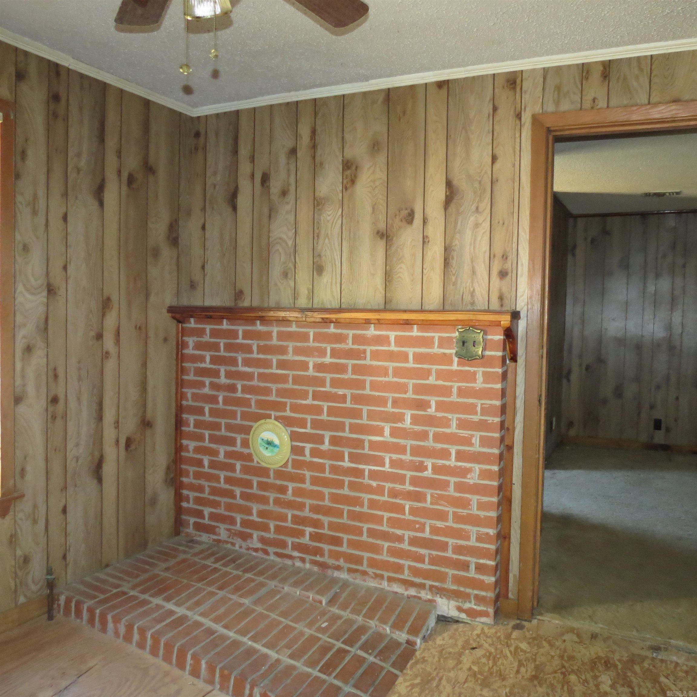1701 W Pine  Warren, AR