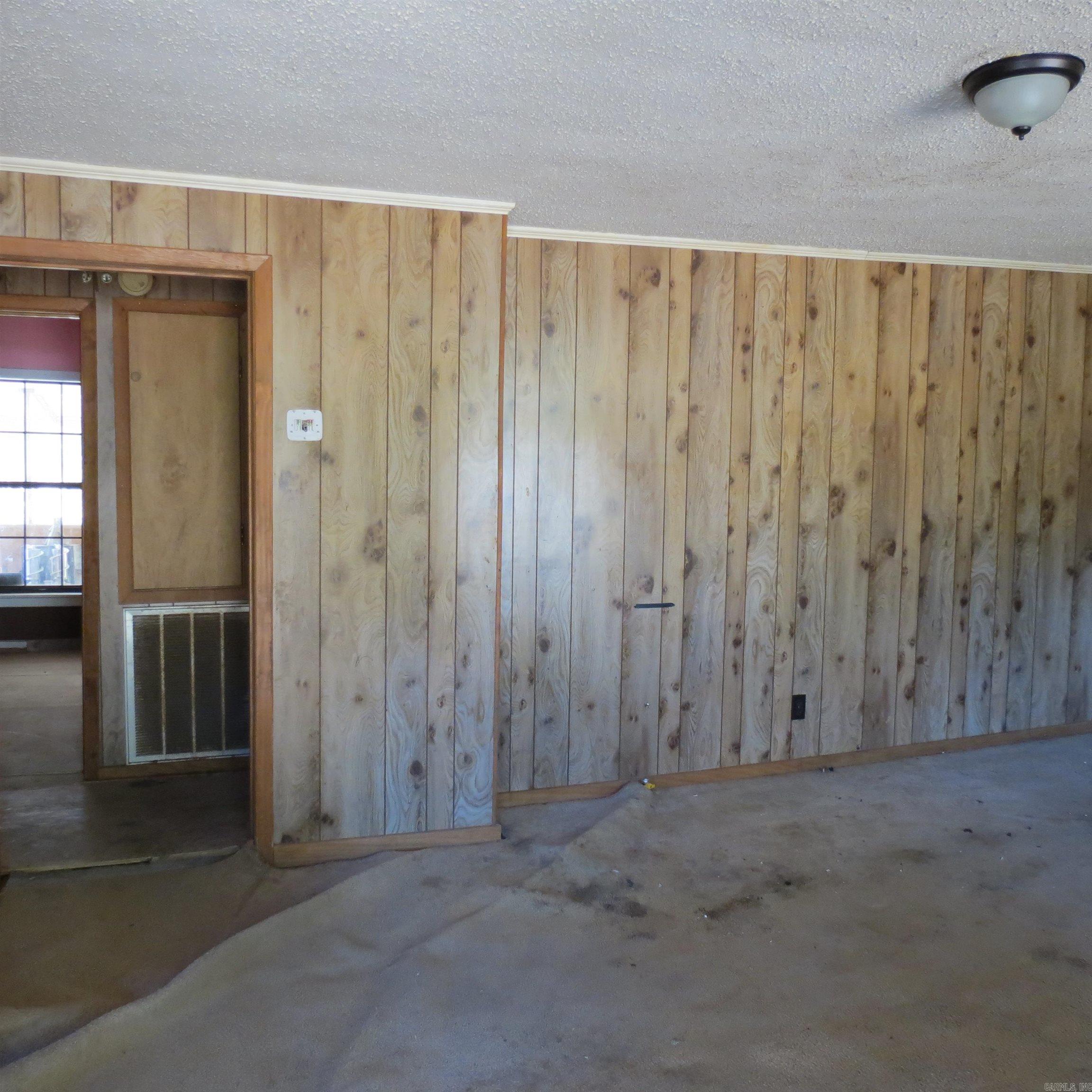 1701 W Pine  Warren, AR
