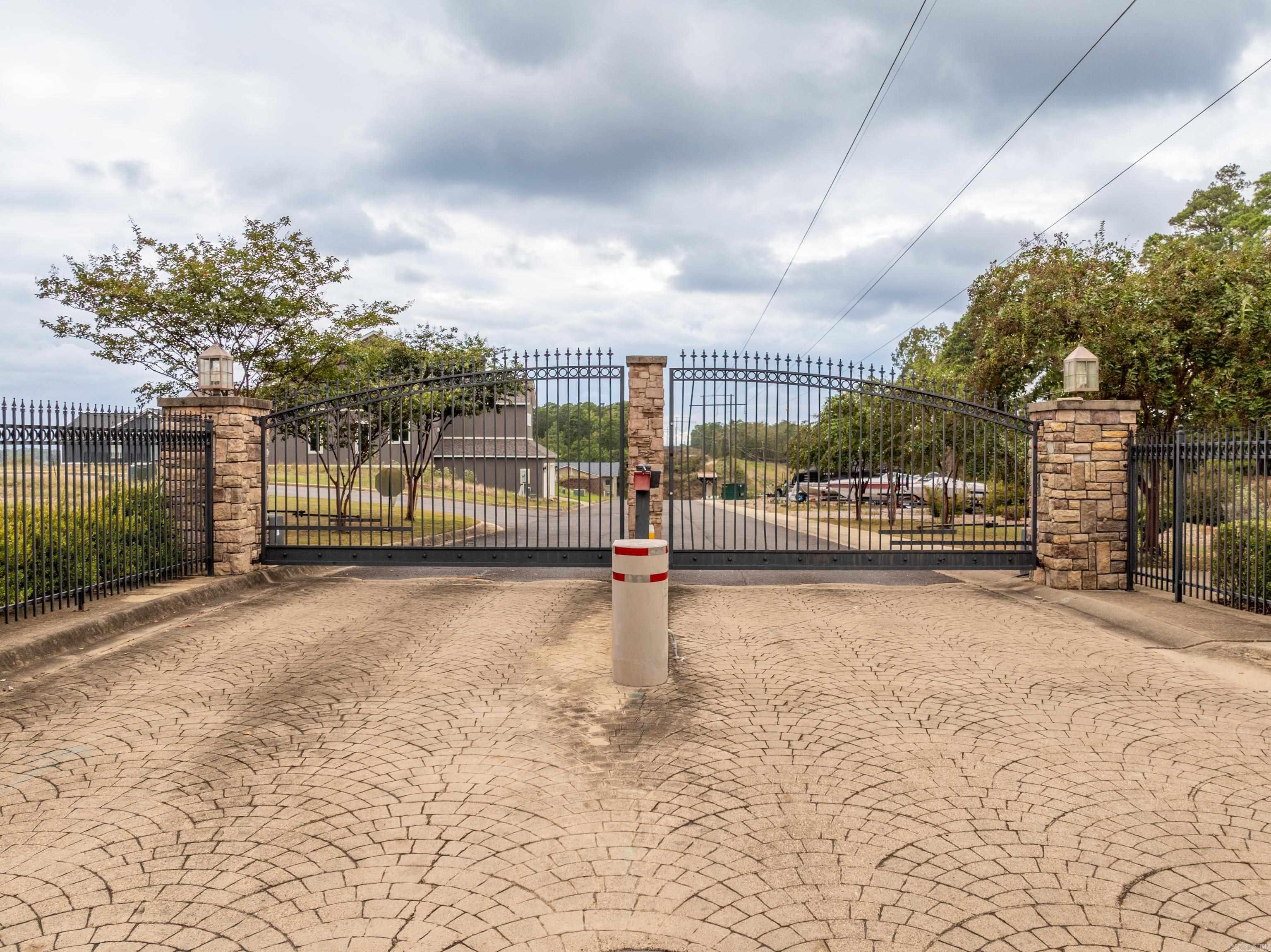 620 Grandpoint  Hot Springs, AR