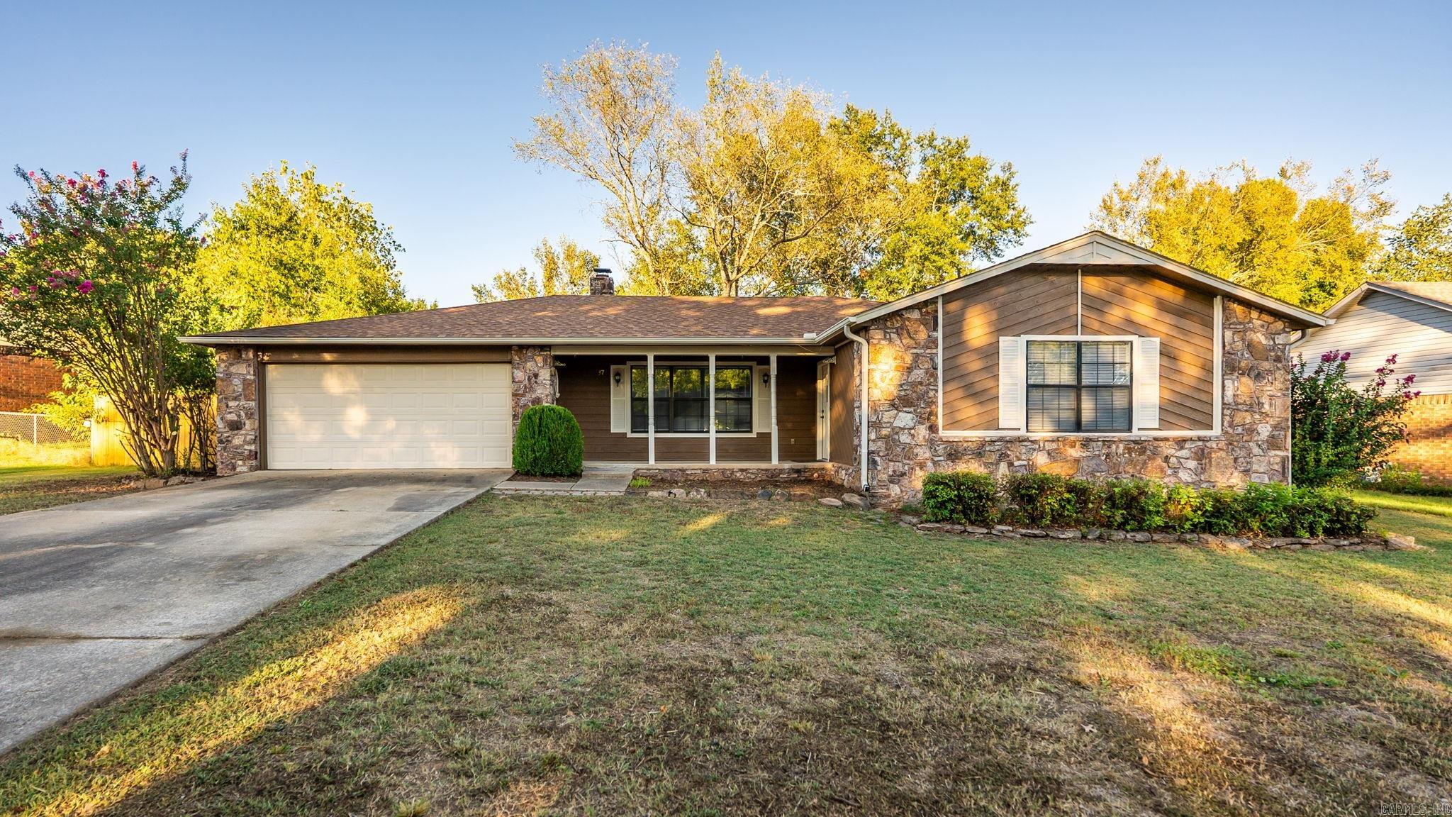 37  Kensington Dr  Conway, AR