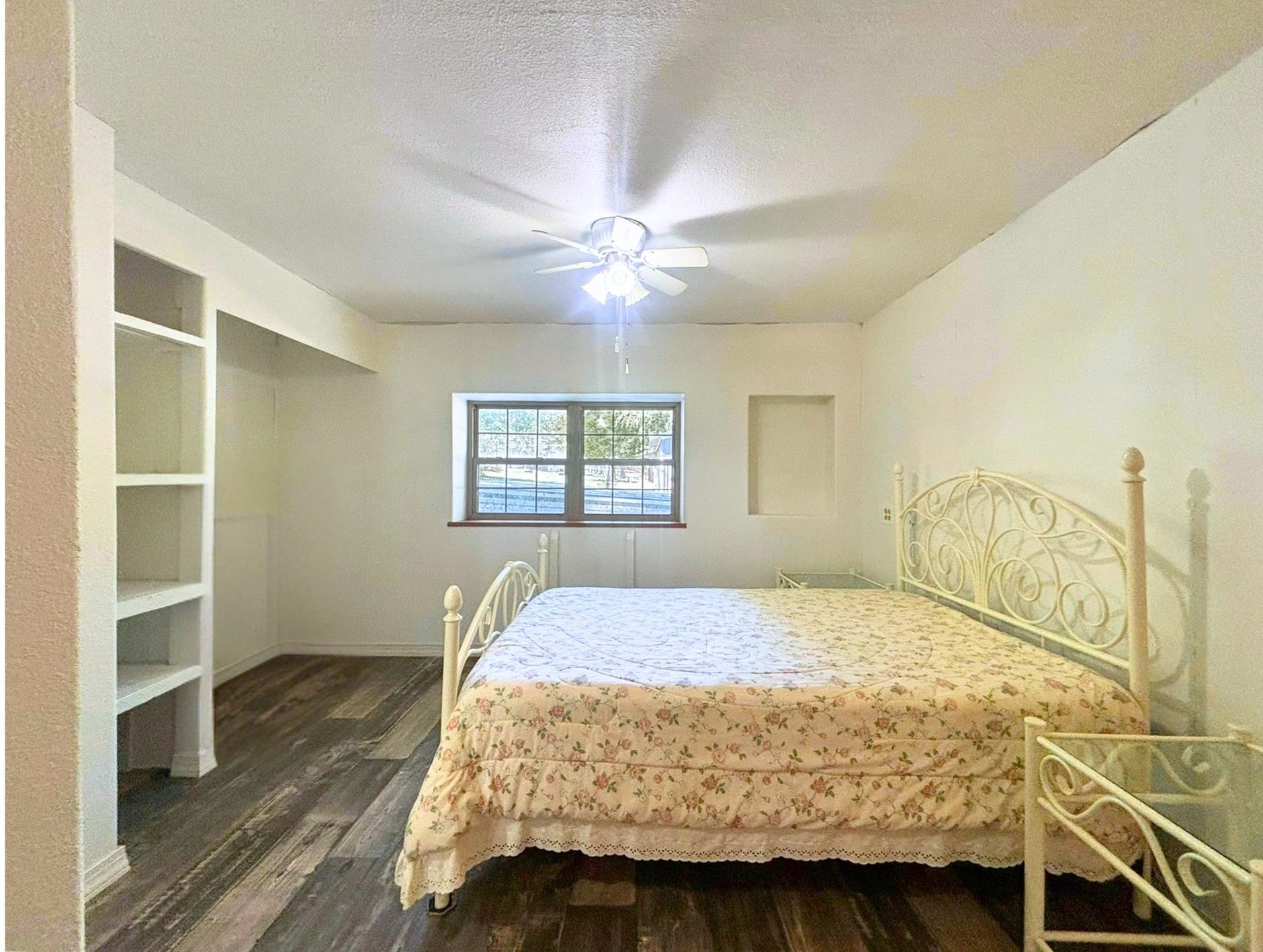 115 N Circle  Ash Flat, AR