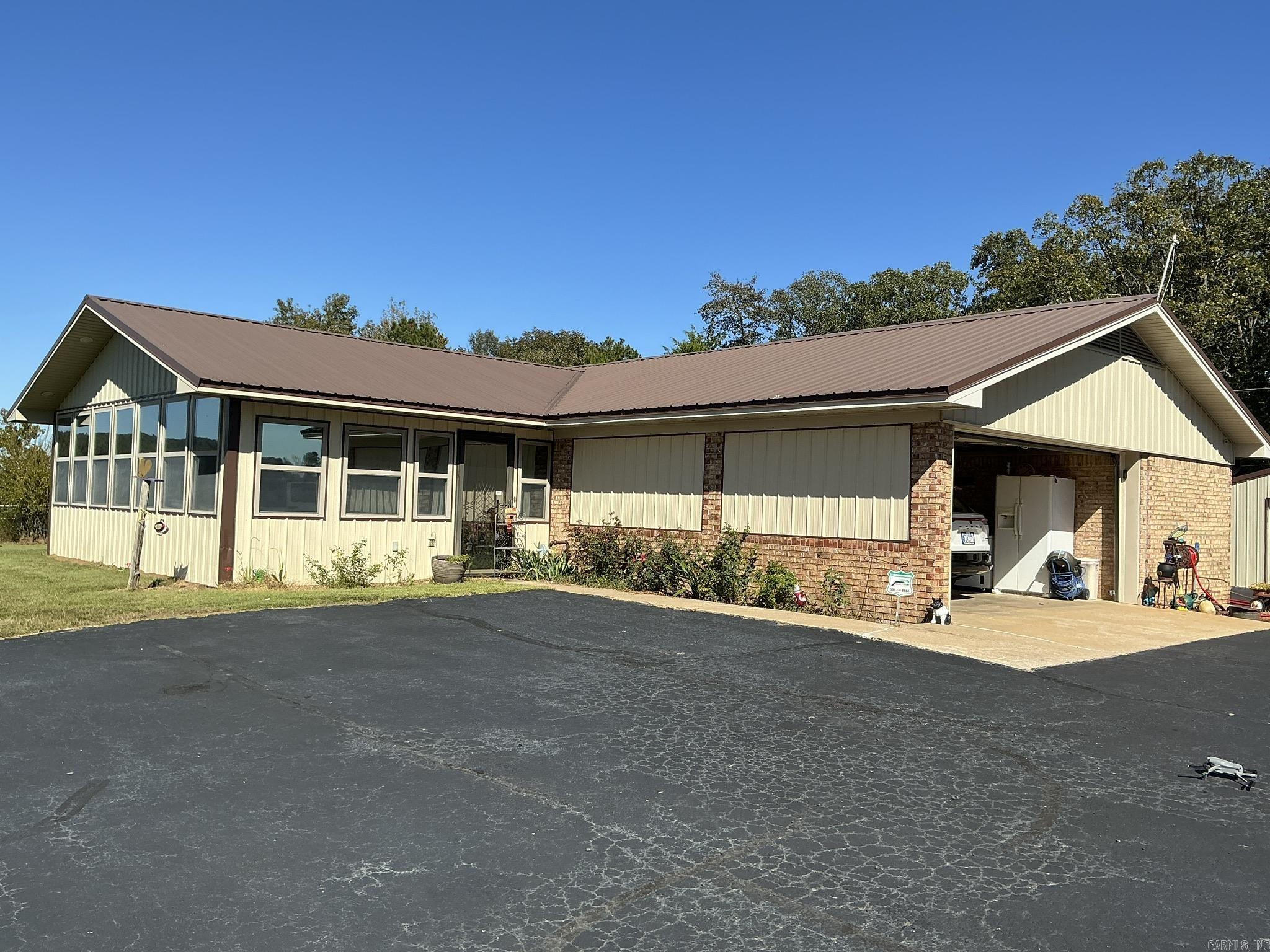 1512 SHELTON  Bee Branch, AR