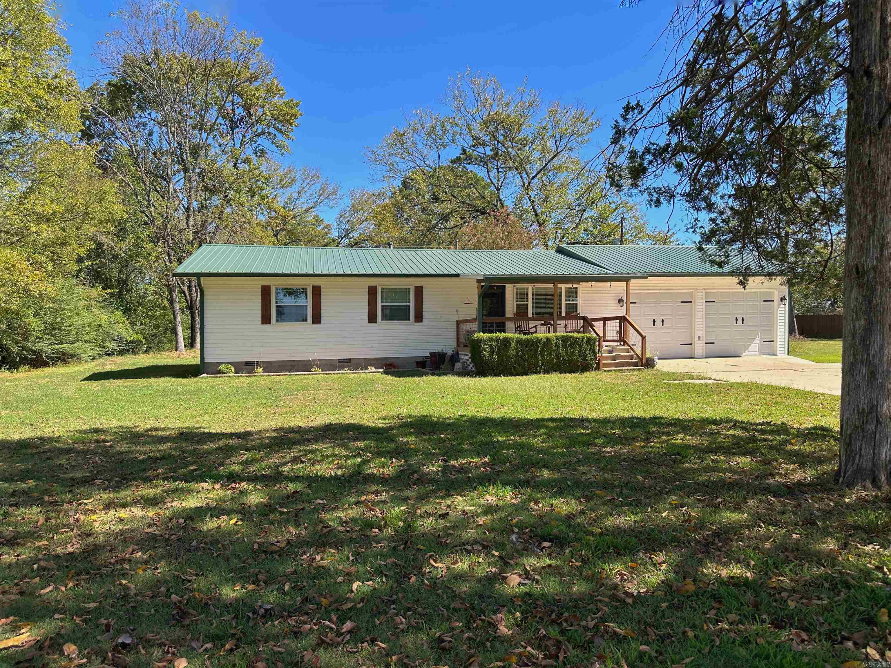 1511 N Broadway  Heber Springs, AR