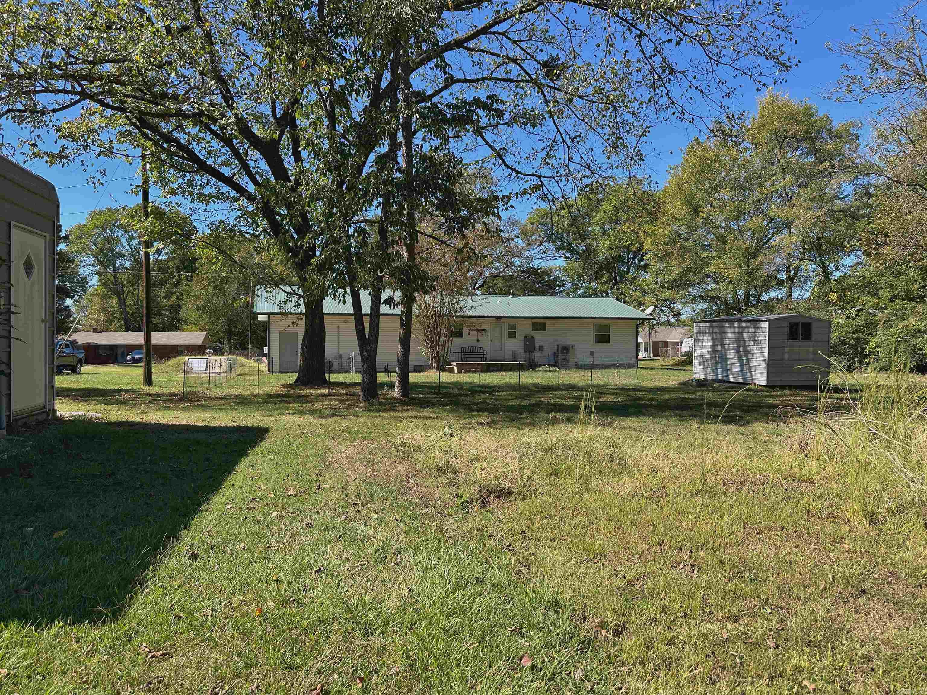 1511 N Broadway  Heber Springs, AR